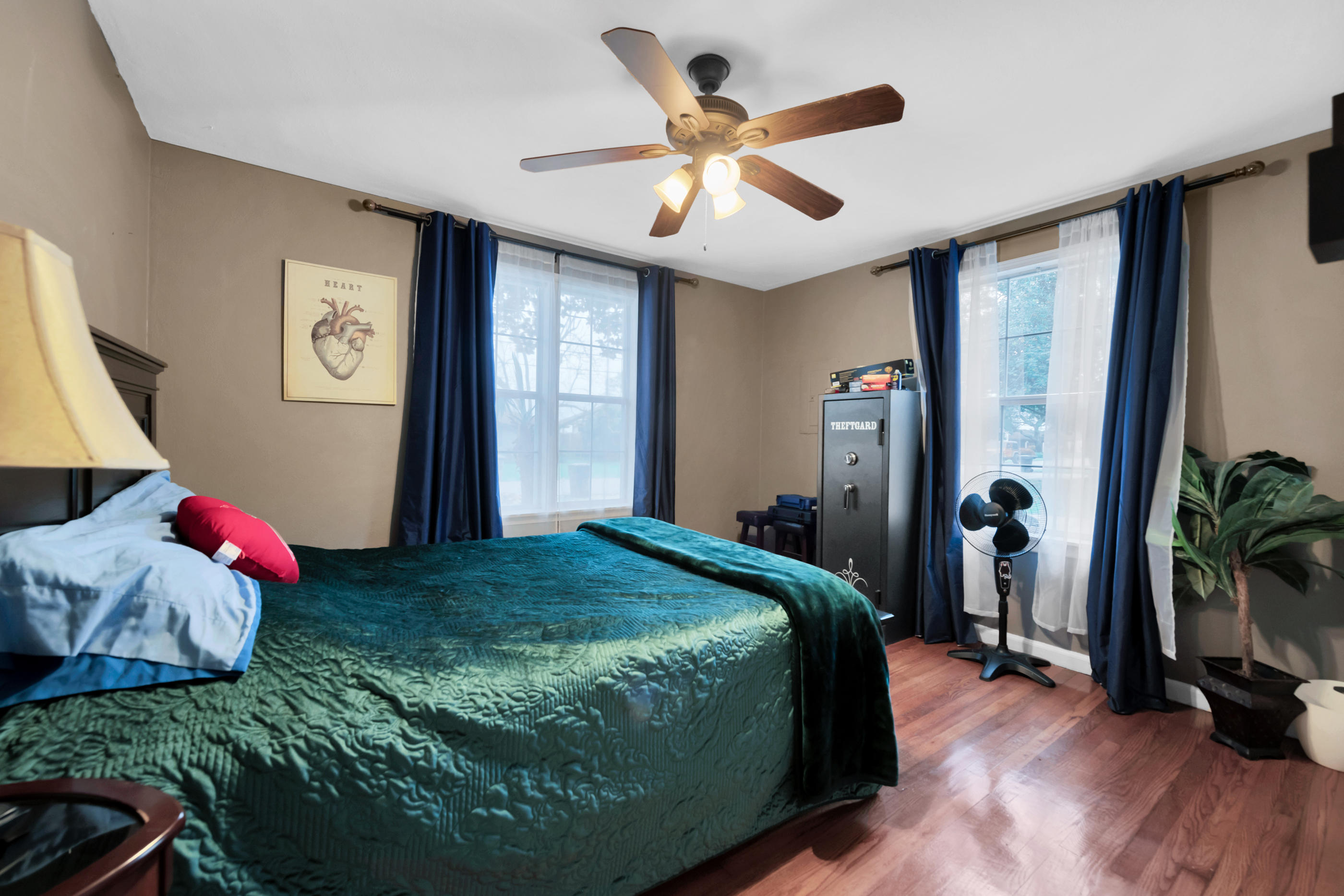 GARNIERS BEACH - Residential