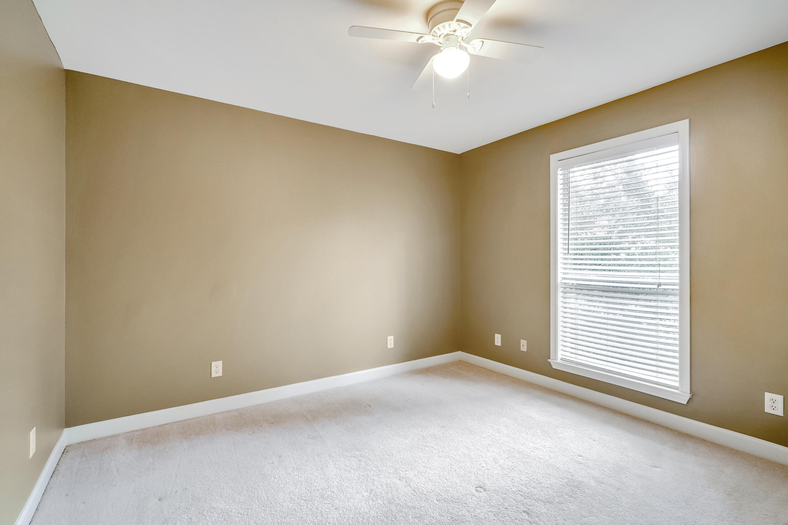 HEWETT POINT UNREC - Residential