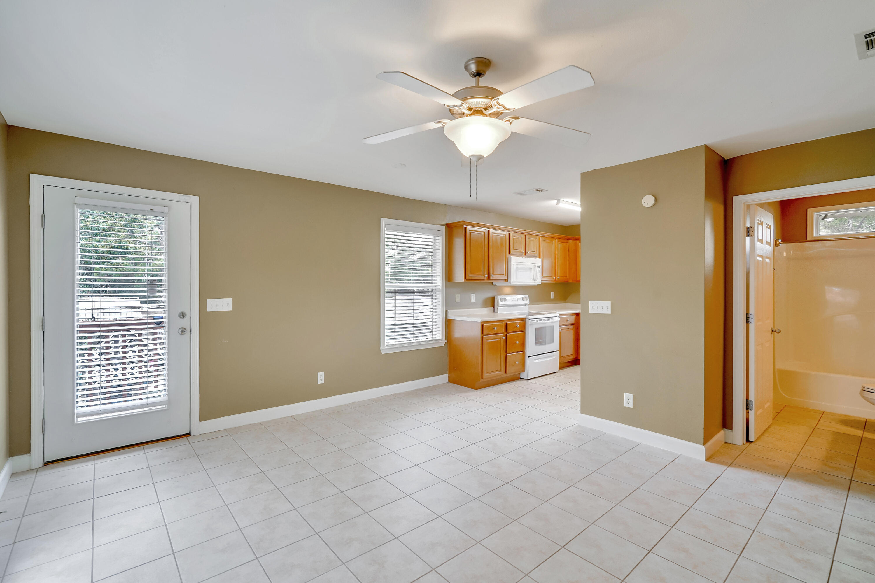 HEWETT POINT UNREC - Residential