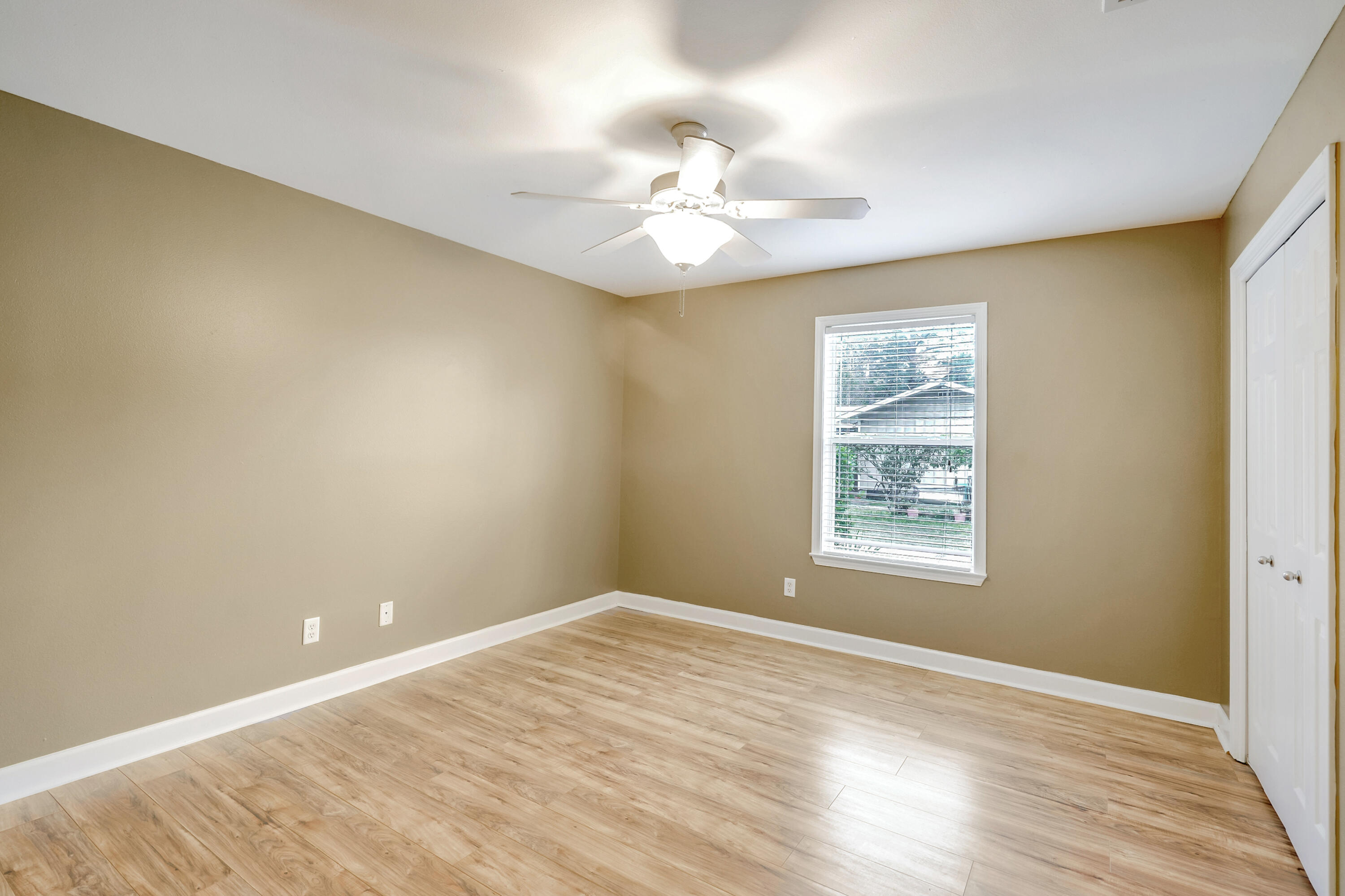 HEWETT POINT UNREC - Residential