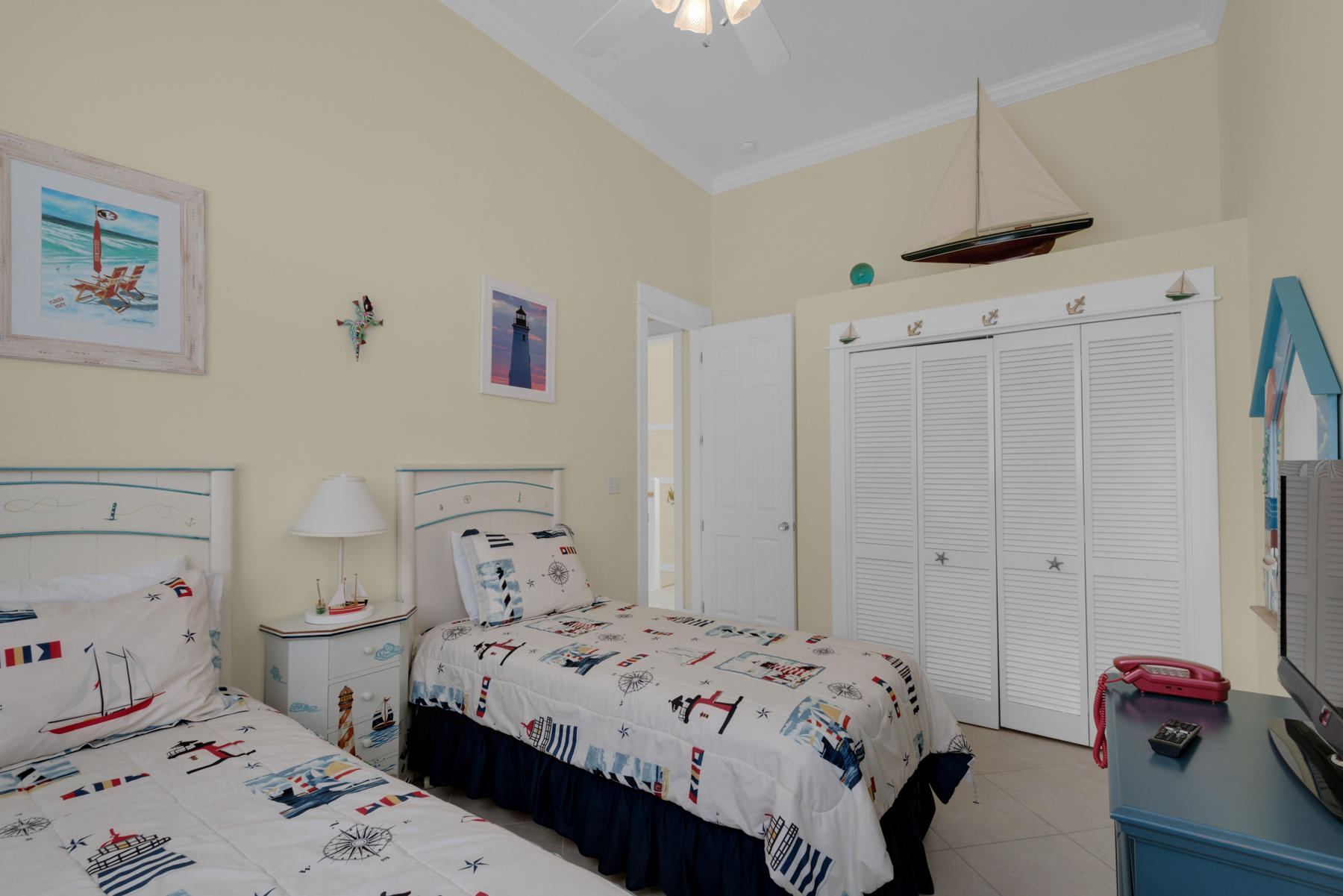 SEAGROVE 5TH ADDN - Residential