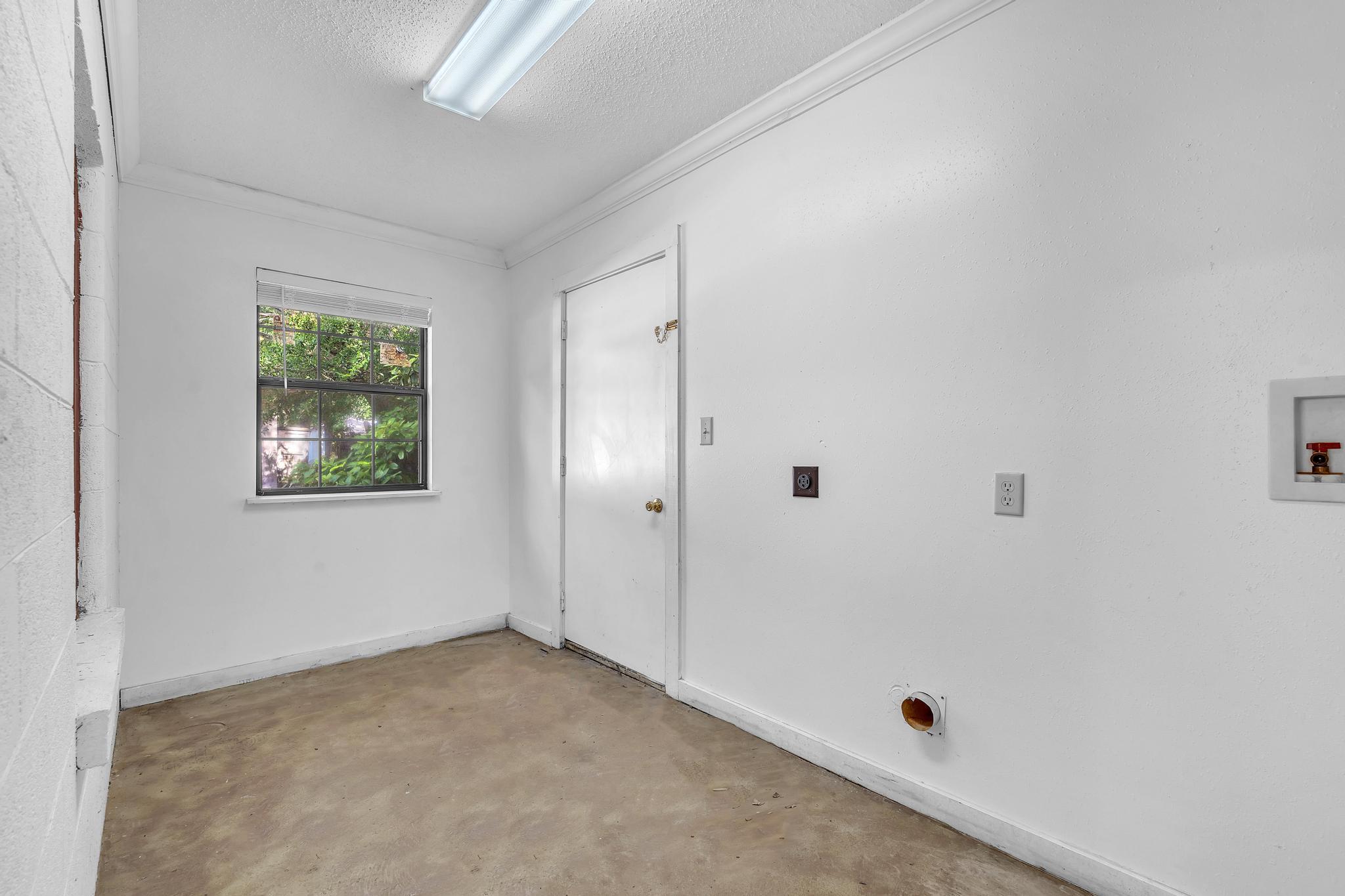 ROSEMONT S/D - Residential Lease