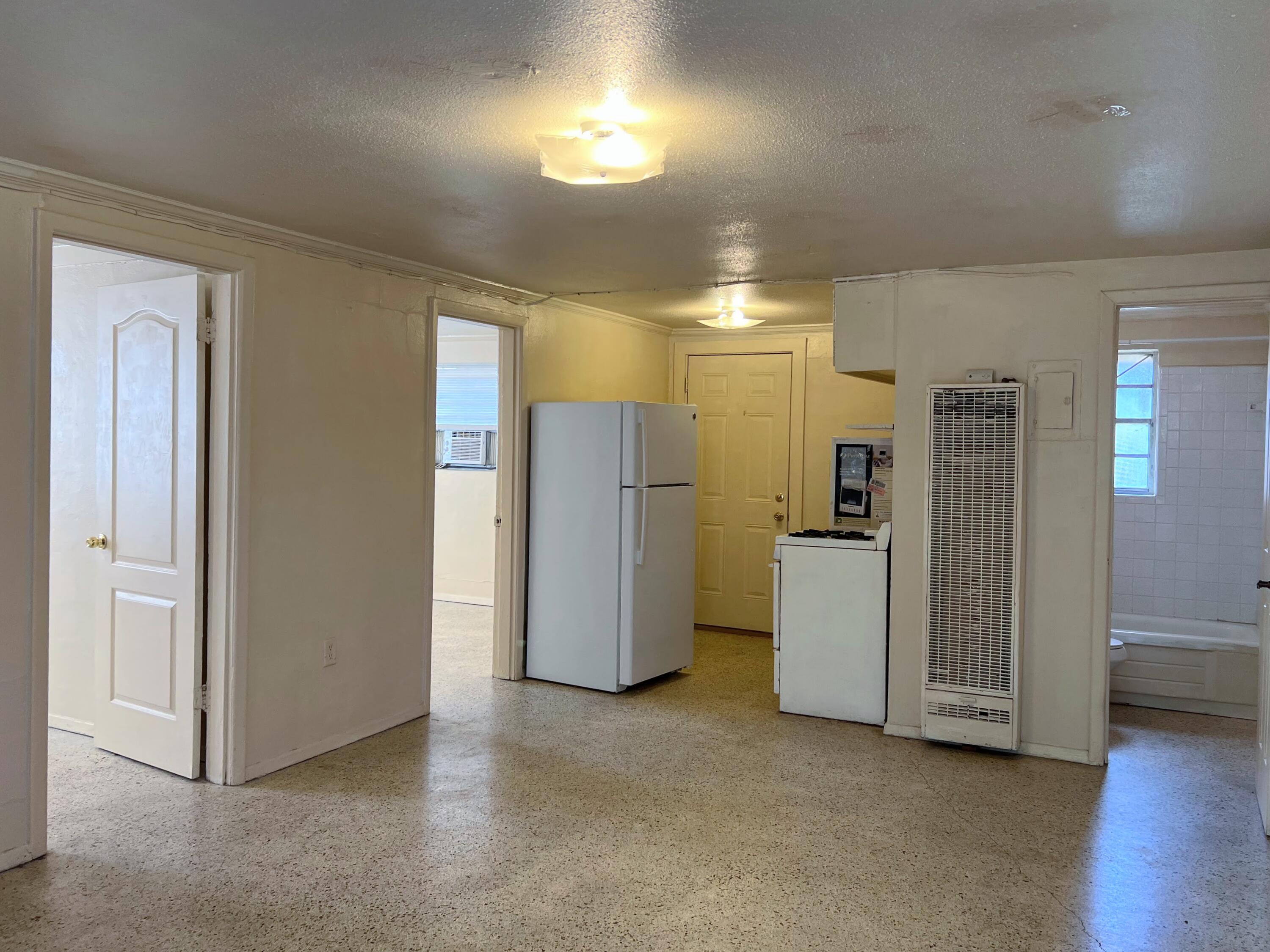 NORTH HILL GARDENS 1ST ADDN - Residential