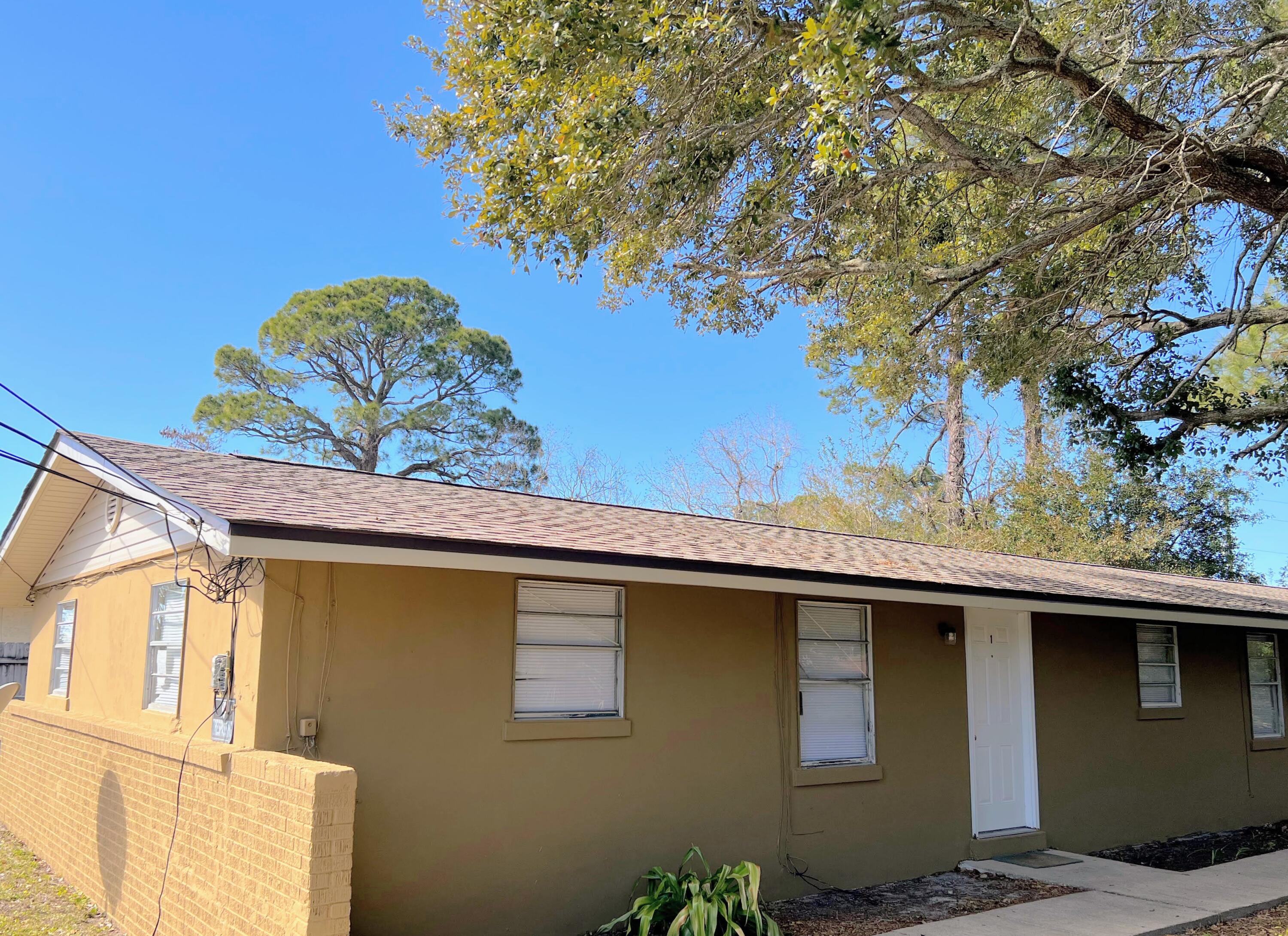 NORTH HILL GARDENS 1ST ADDN - Residential