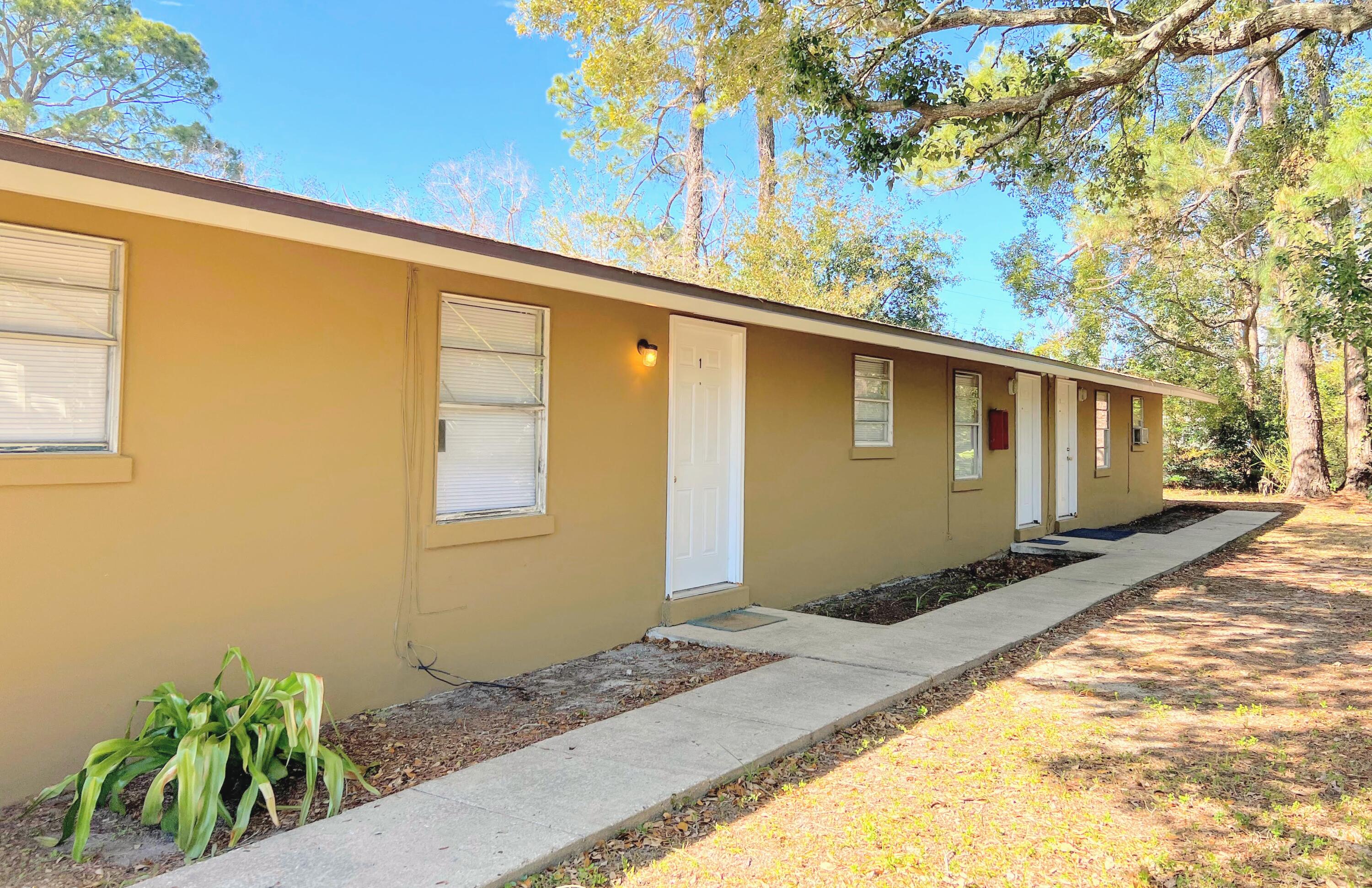 NORTH HILL GARDENS 1ST ADDN - Residential