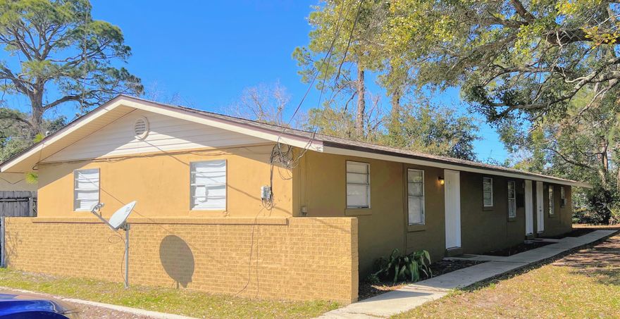 Earn rental income with this TRIPLEX in Fort Walton Beach! Three individual units that each have two bedrooms, one bath, and approx 624sqft. There is a NEW ROOF including 25-year architectural shingles, decking, vinyl soffits/gables, and exterior paint (over $35,000 worth in upgrades!!). Each unit has its own outdoor closet and there is a parking area at the front of the building. Schedule your showing today