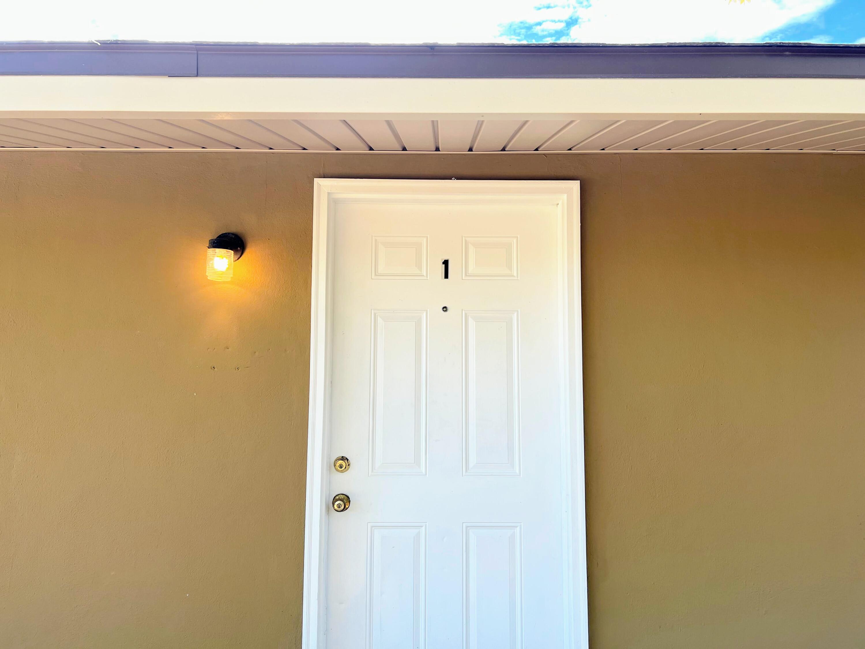 NORTH HILL GARDENS 1ST ADDN - Residential