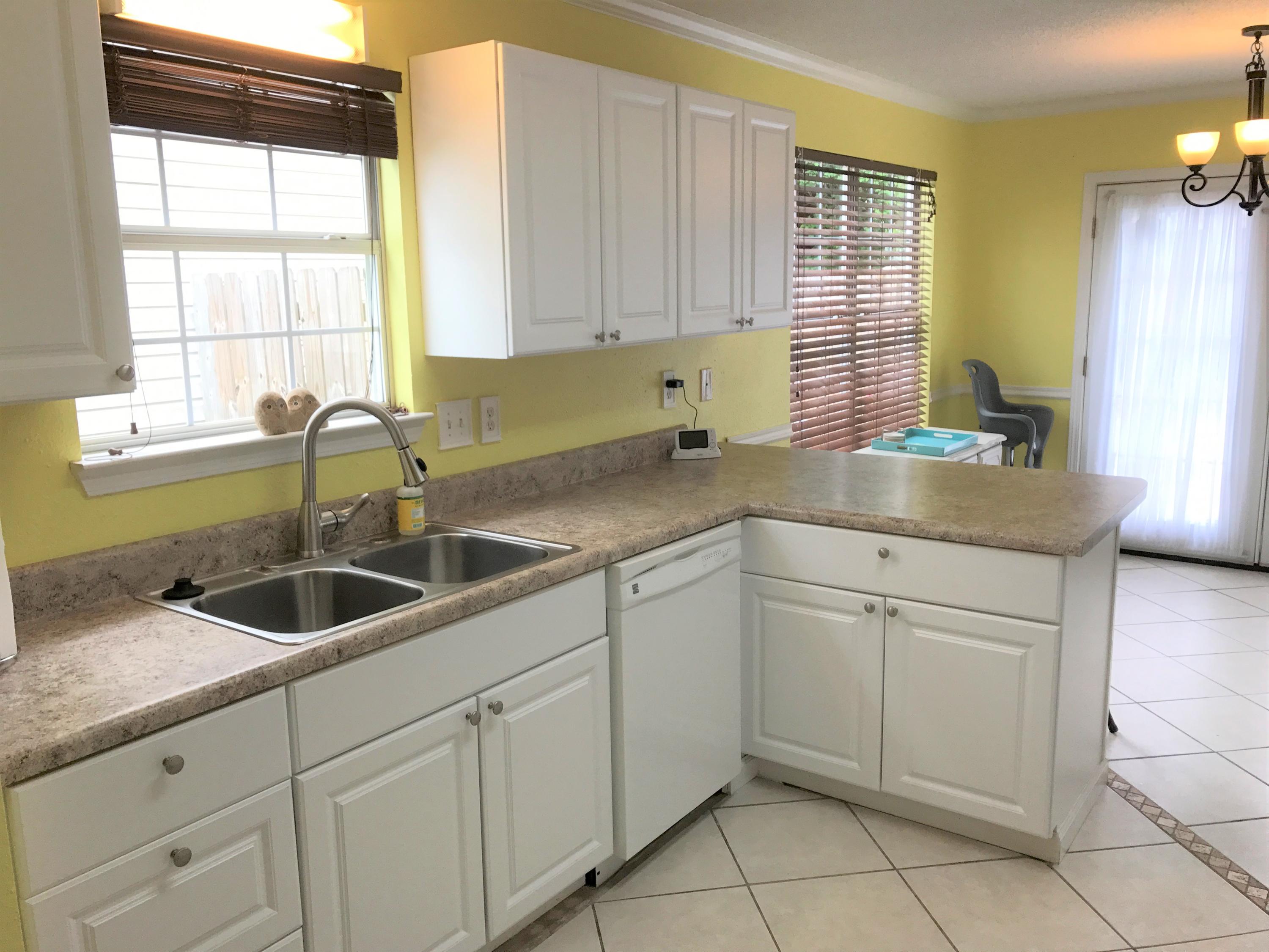 SANDY RIDGE ESTATES - Residential