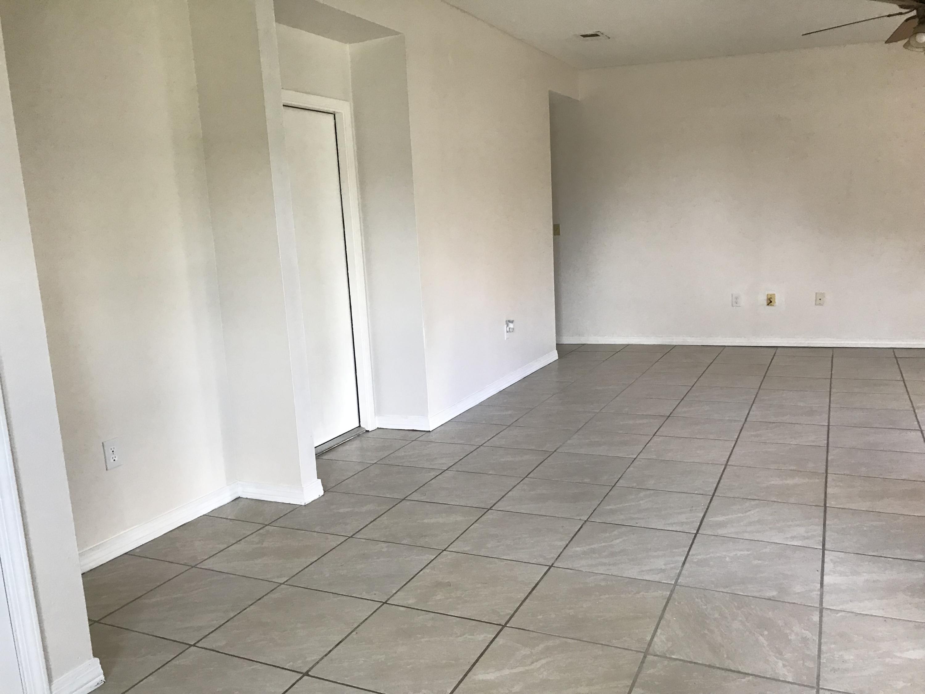 SOUTHWAY ESTATES 2ND ADDN - Residential Lease