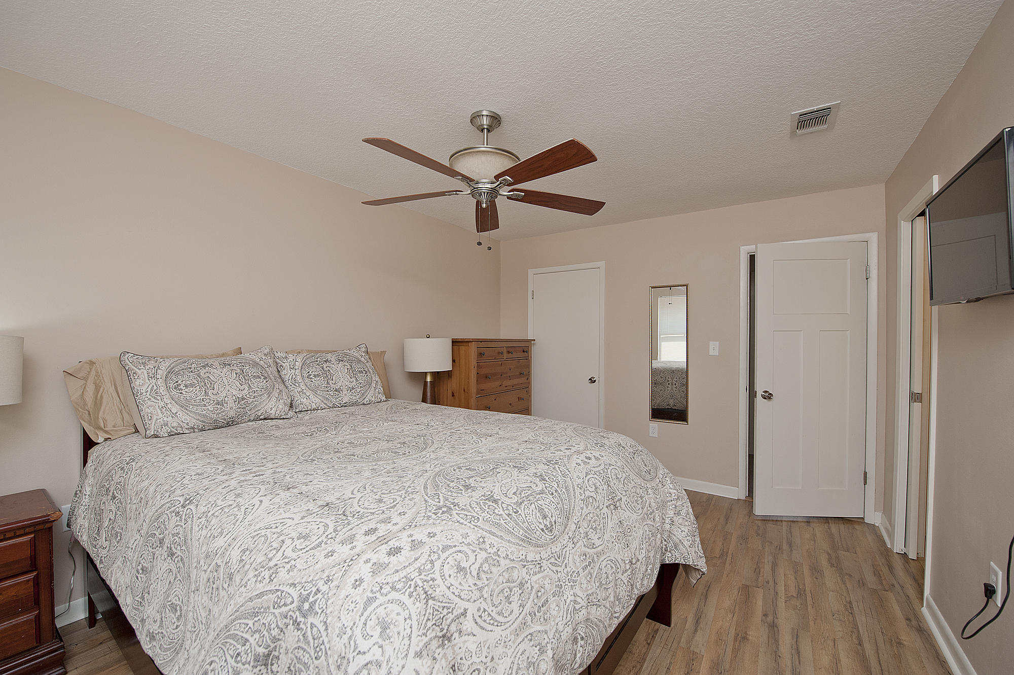 WYNNEHAVEN BEACH ESTATES 1ST ADDN - Residential