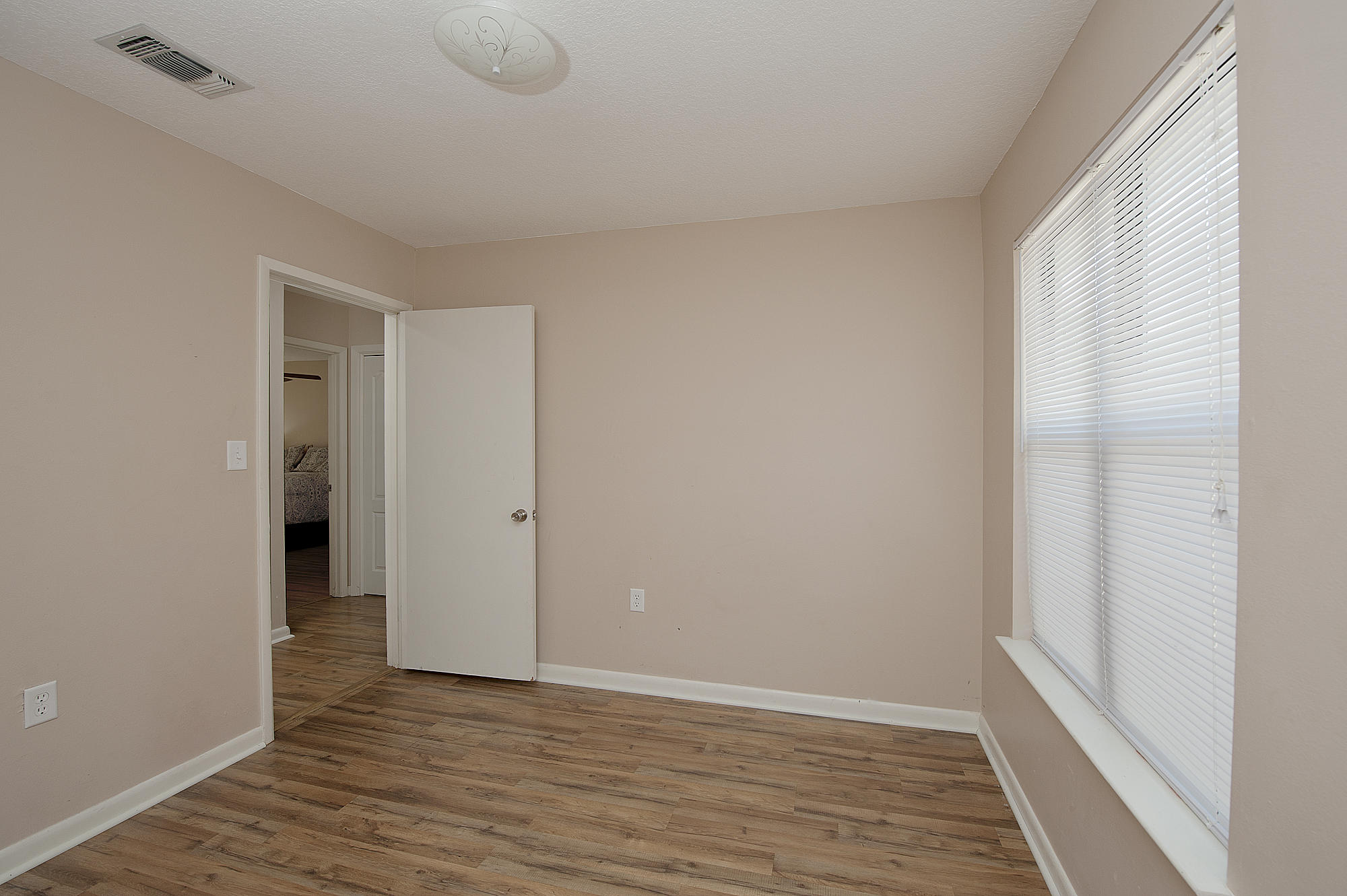 WYNNEHAVEN BEACH ESTATES 1ST ADDN - Residential