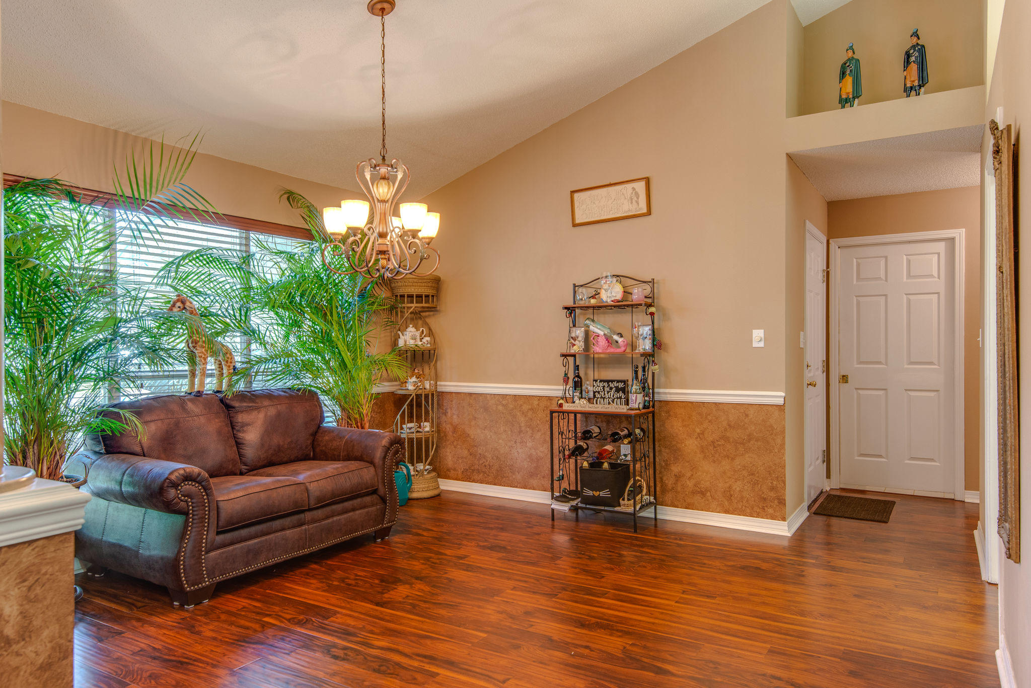 BISCAYNE POINTE - Residential