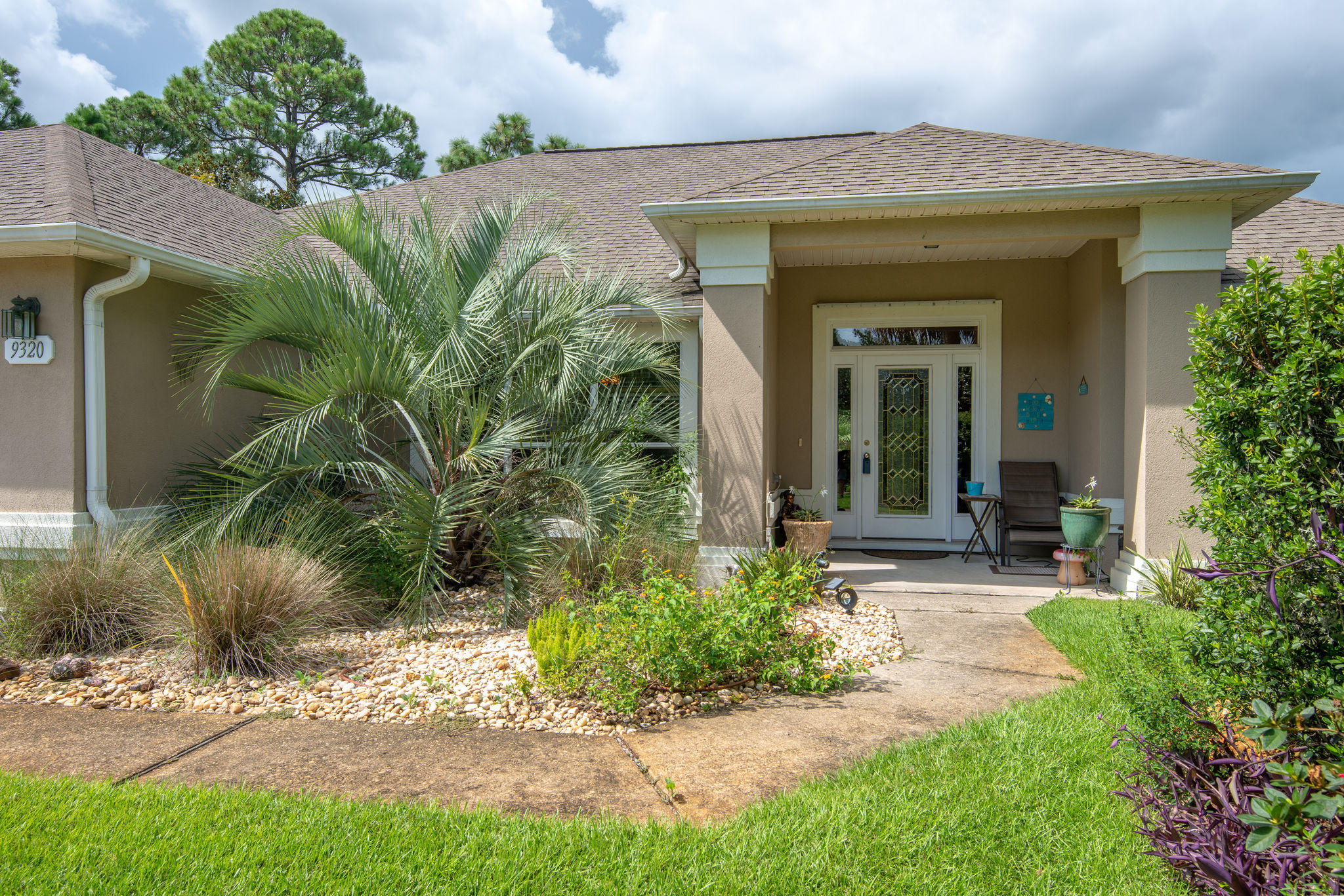 BISCAYNE POINTE - Residential