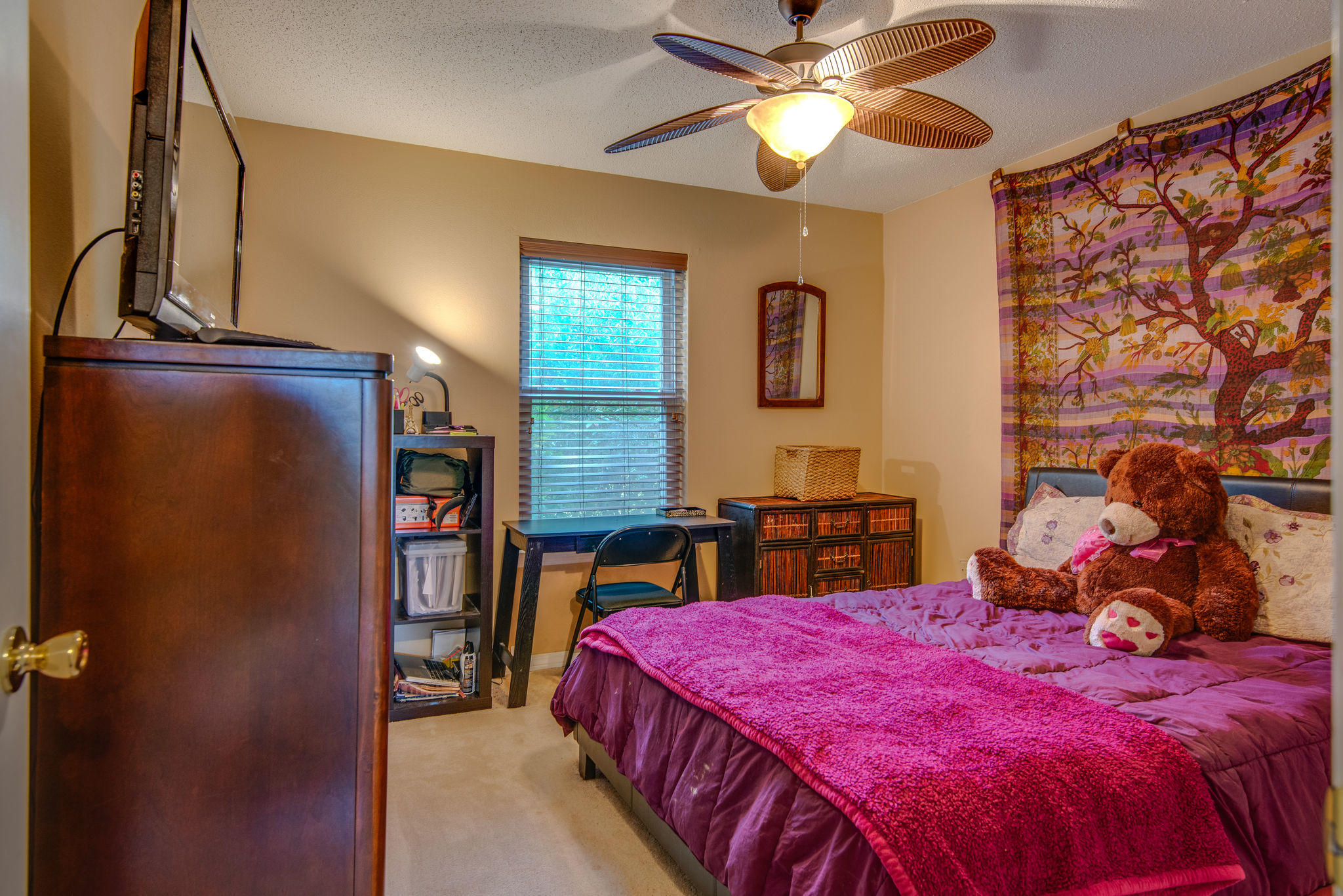 BISCAYNE POINTE - Residential