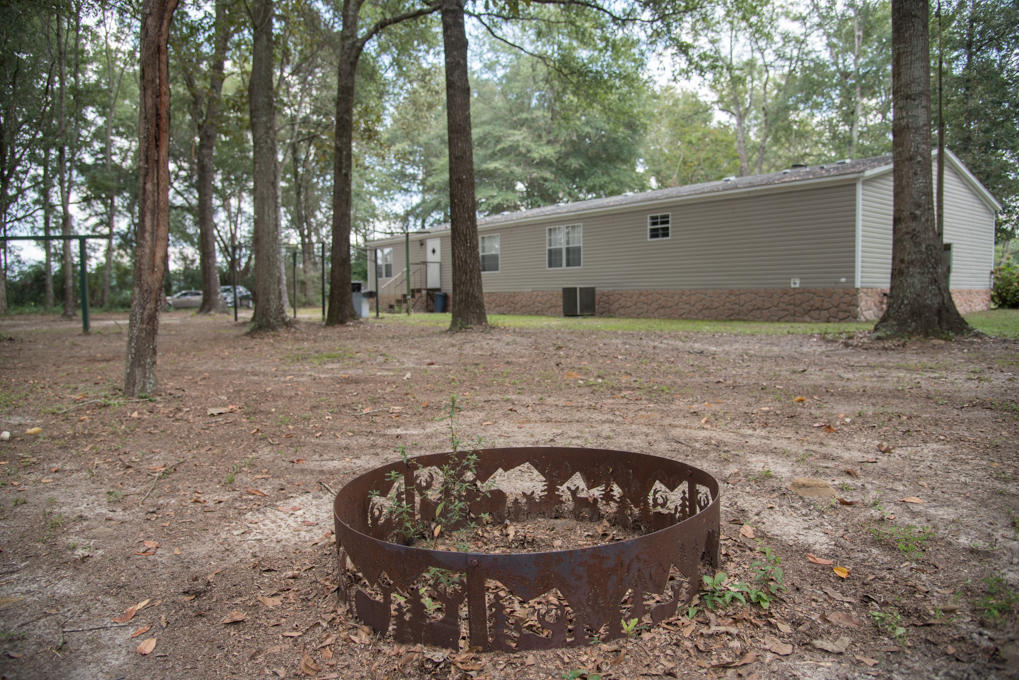 Along the Florida/Alabama Line - Residential