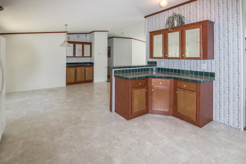 Along the Florida/Alabama Line - Residential