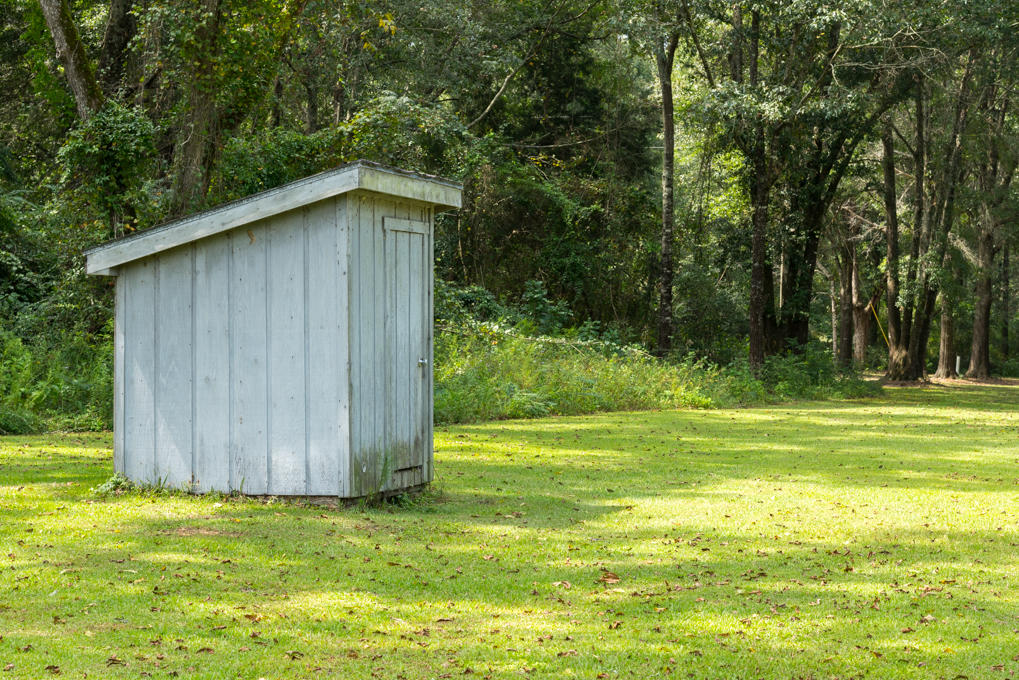 Along the Florida/Alabama Line - Residential
