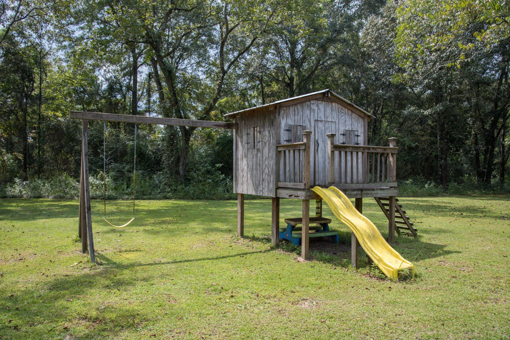 Along the Florida/Alabama Line - Residential