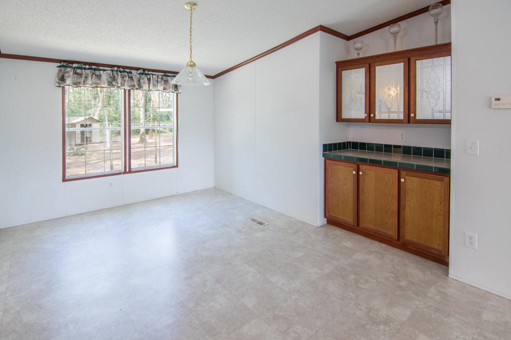 Along the Florida/Alabama Line - Residential