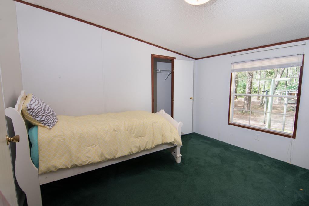 Along the Florida/Alabama Line - Residential