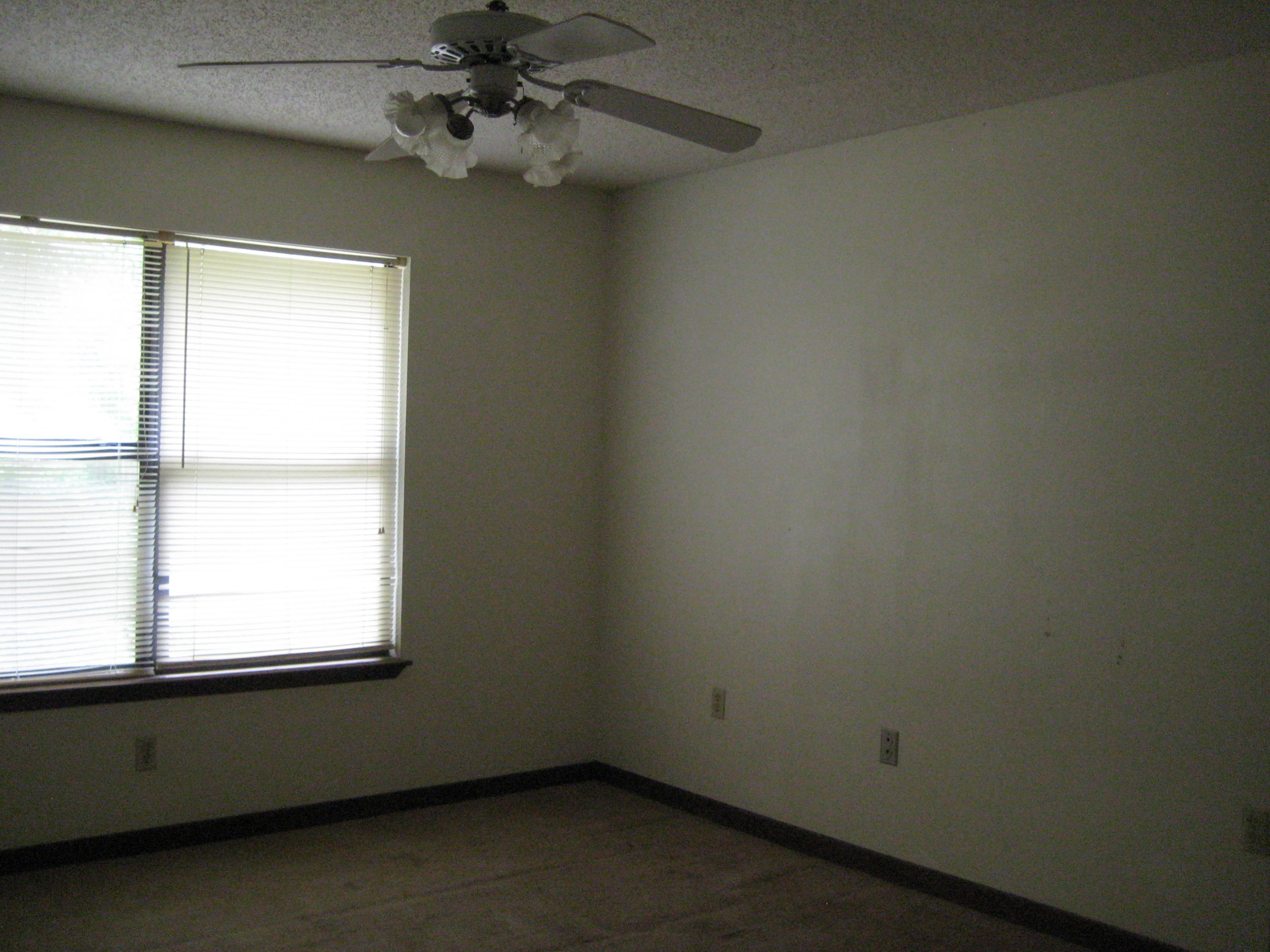 Hilltop Acres Lots 23 and 24 Blk 2 - Residential