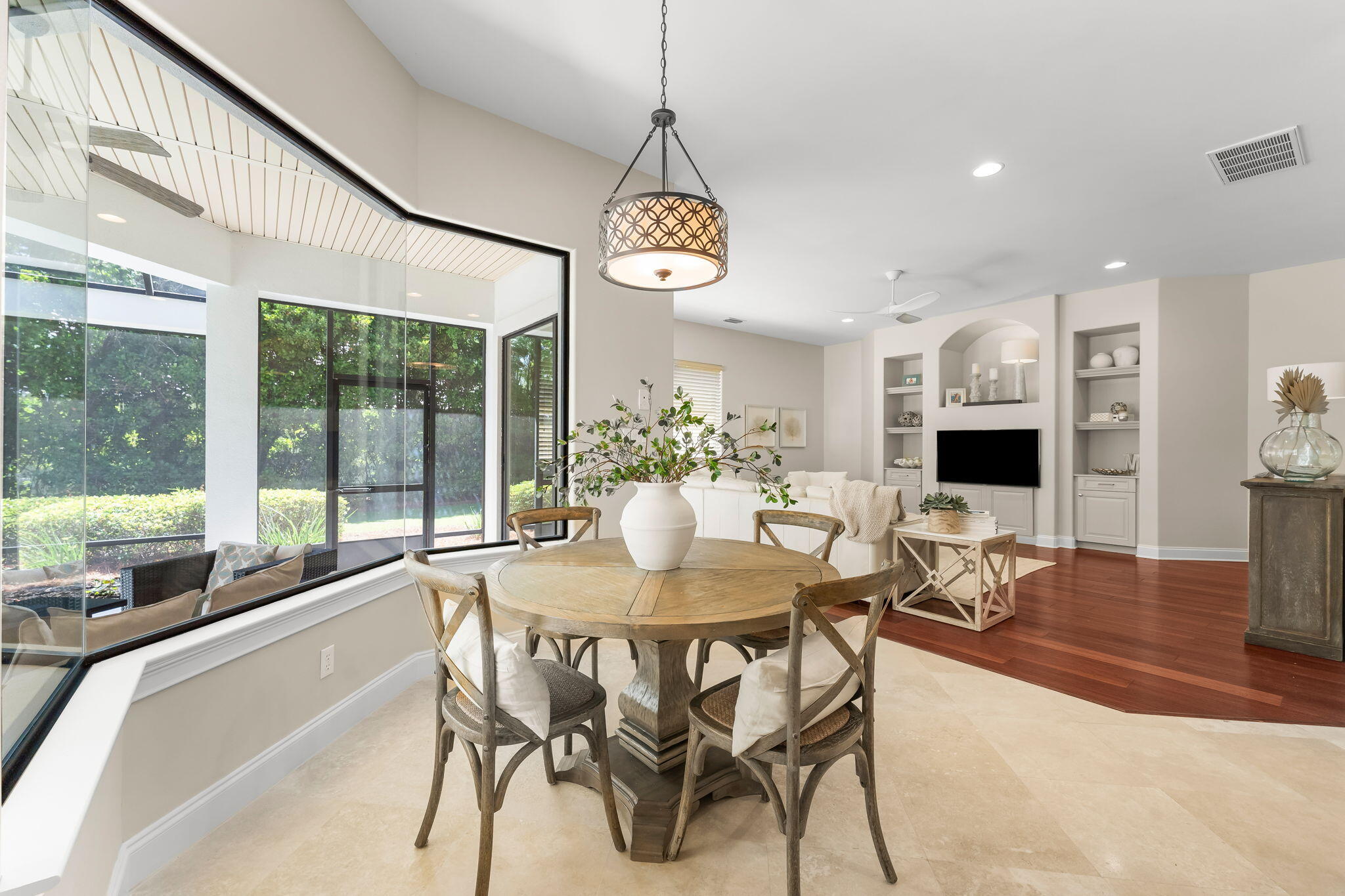 REGATTA BAY COMMODORE POINT - Residential