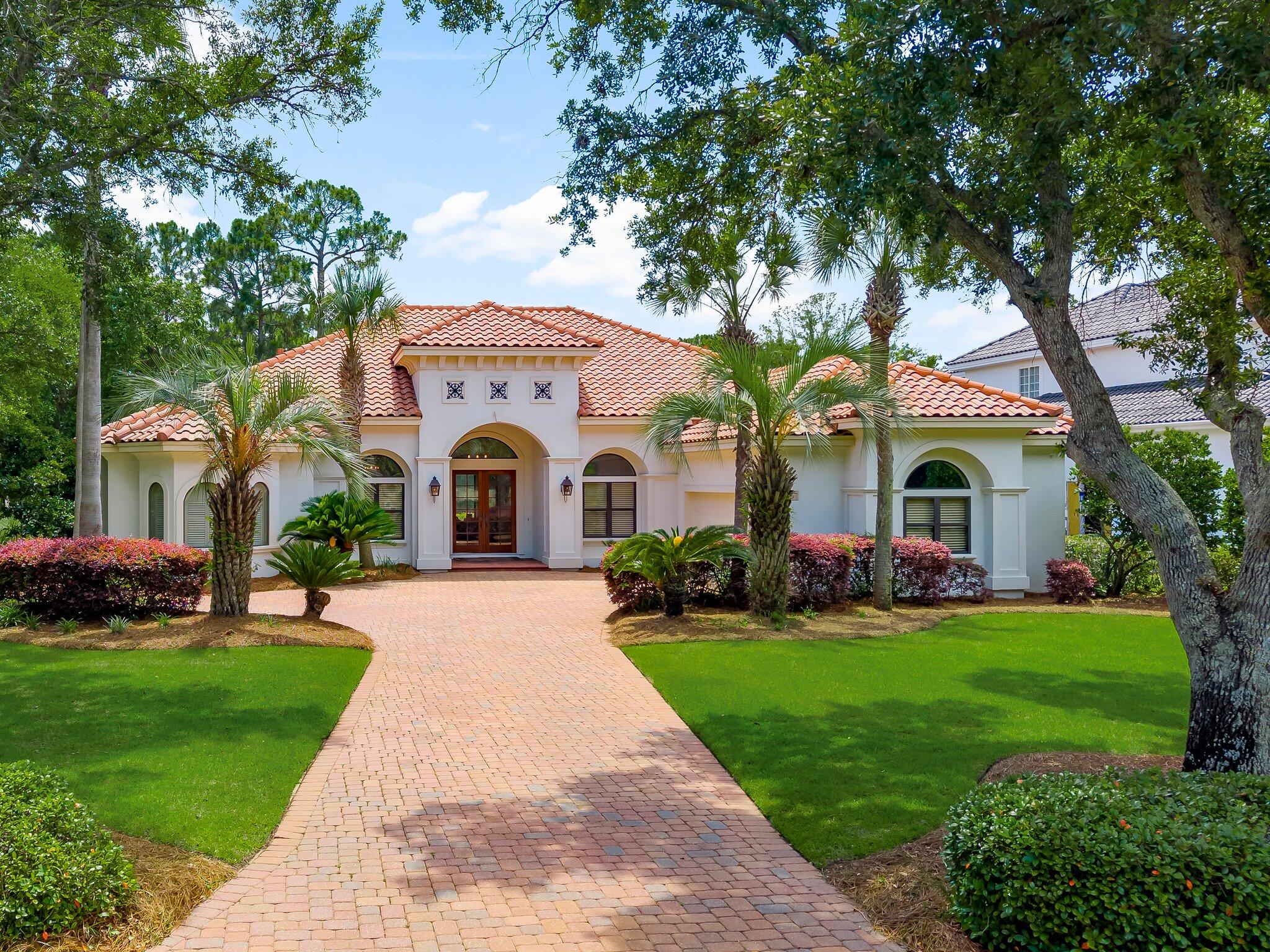 416 Admiral Court