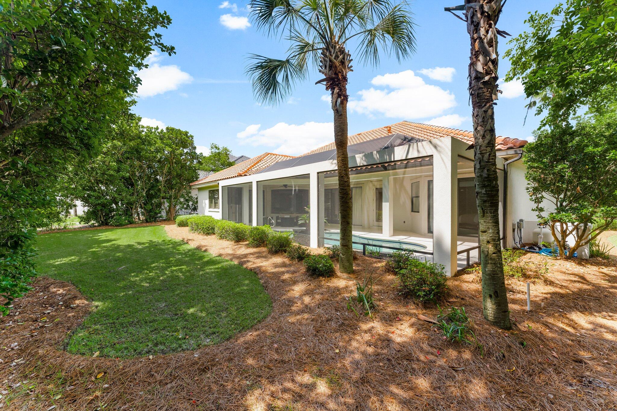 REGATTA BAY COMMODORE POINT - Residential