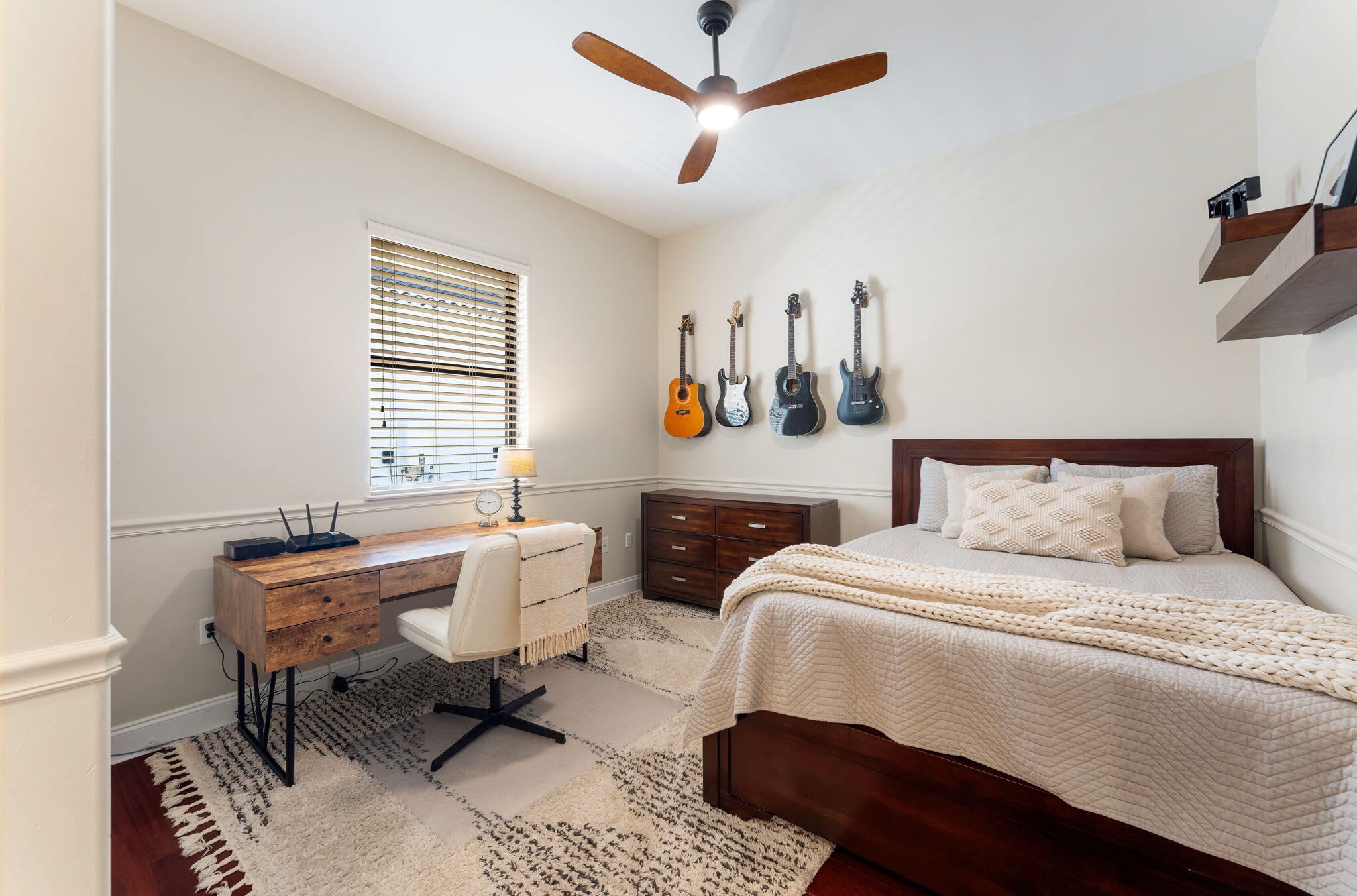 REGATTA BAY COMMODORE POINT - Residential