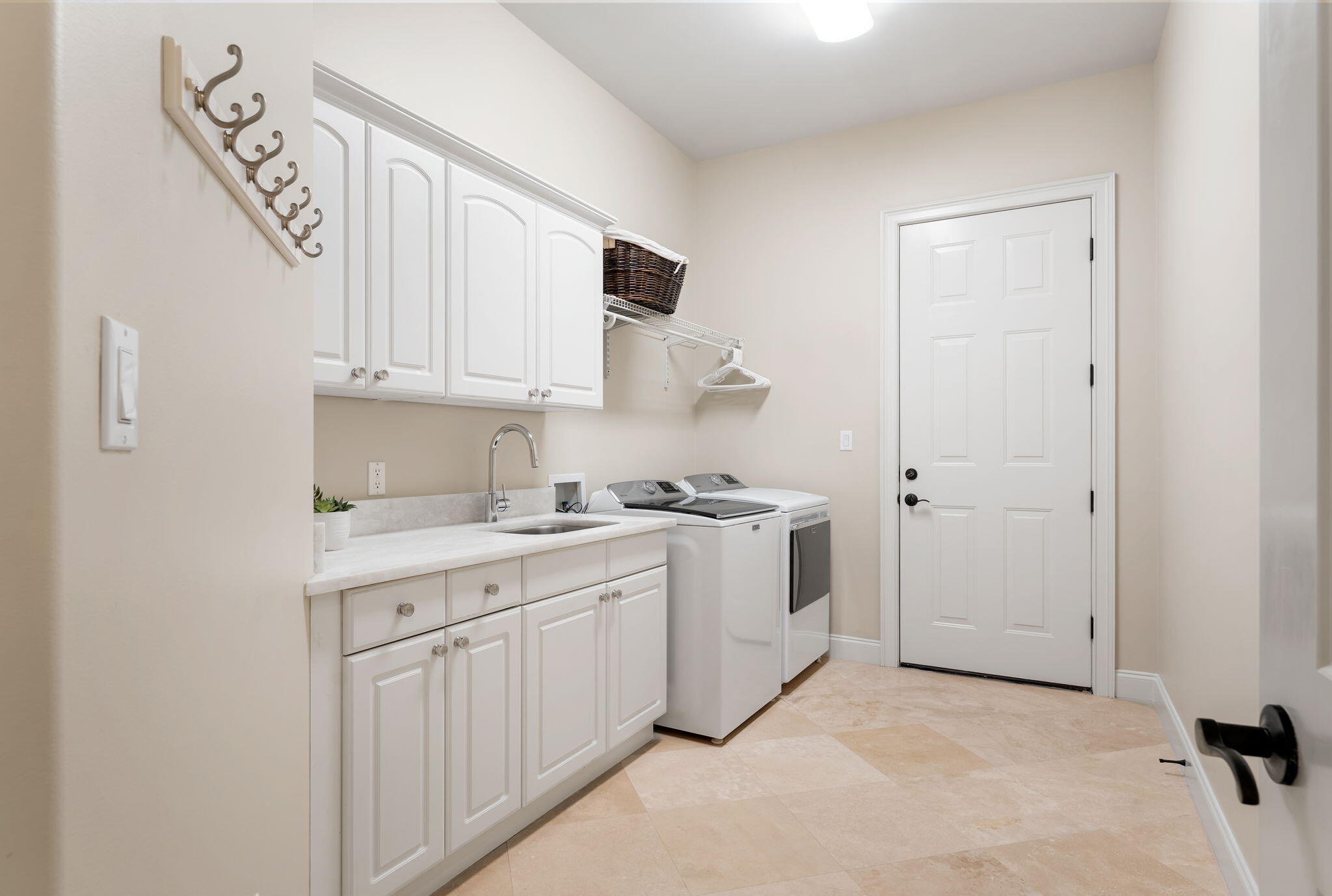 REGATTA BAY COMMODORE POINT - Residential