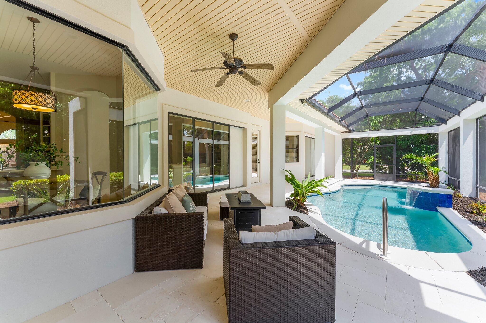REGATTA BAY COMMODORE POINT - Residential