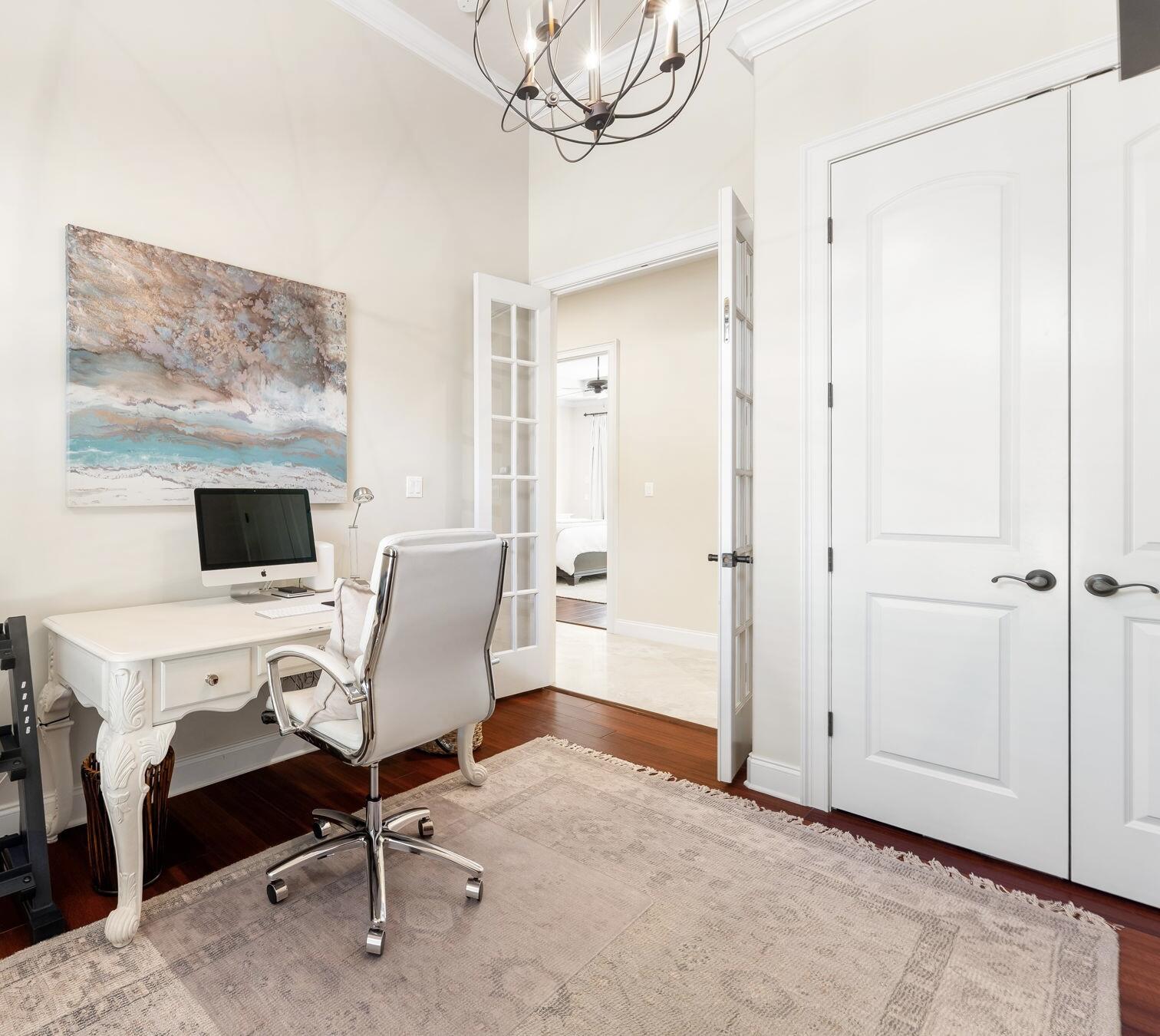 REGATTA BAY COMMODORE POINT - Residential