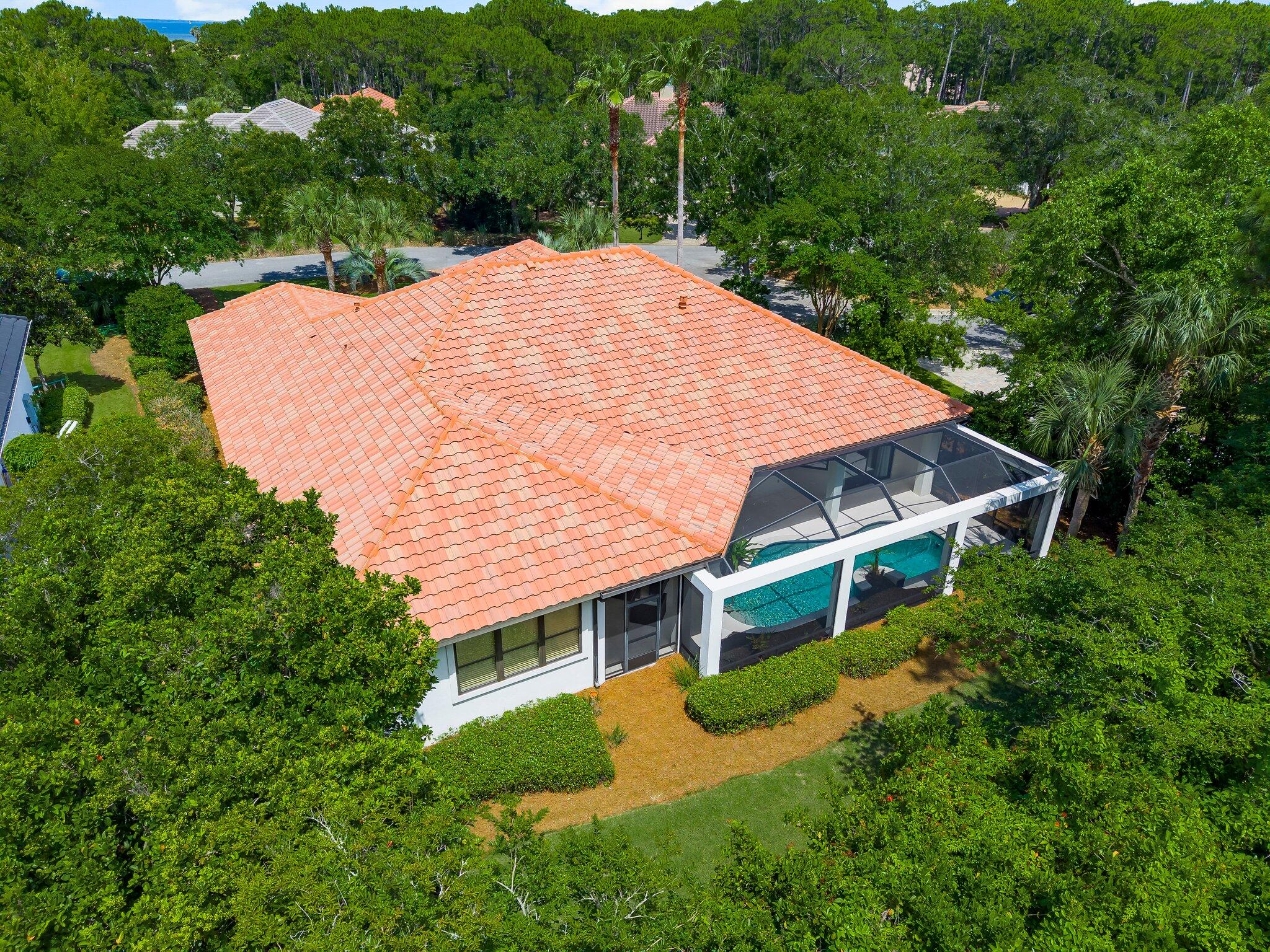 REGATTA BAY COMMODORE POINT - Residential