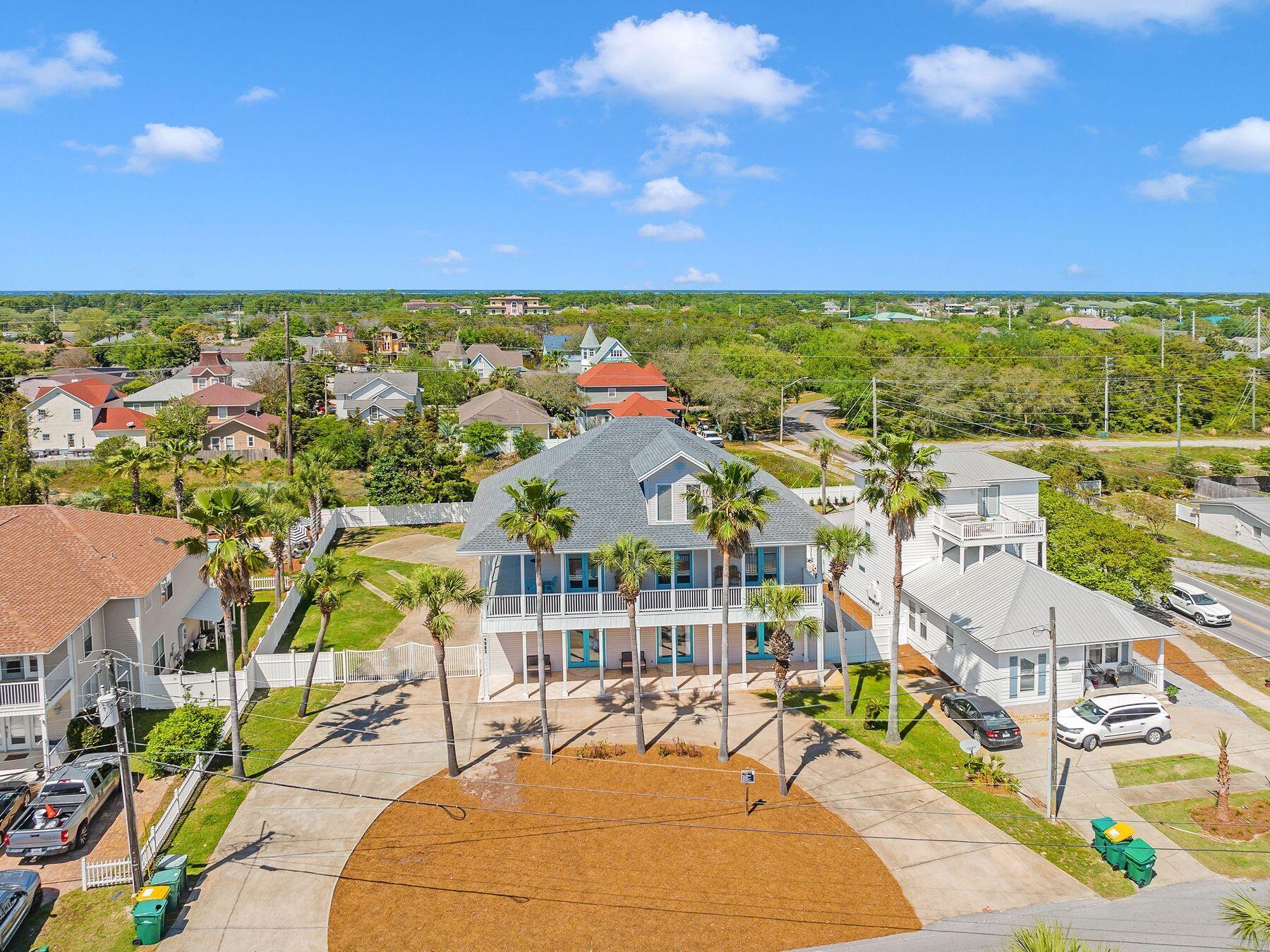 CRYSTAL BEACH - Residential