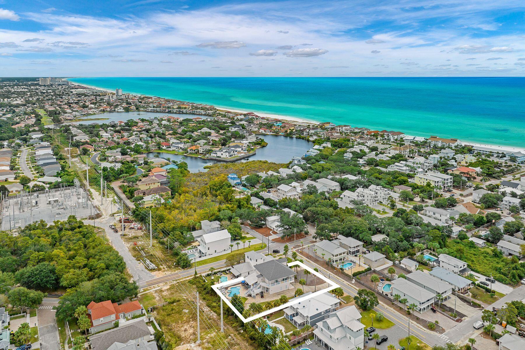 CRYSTAL BEACH - Residential