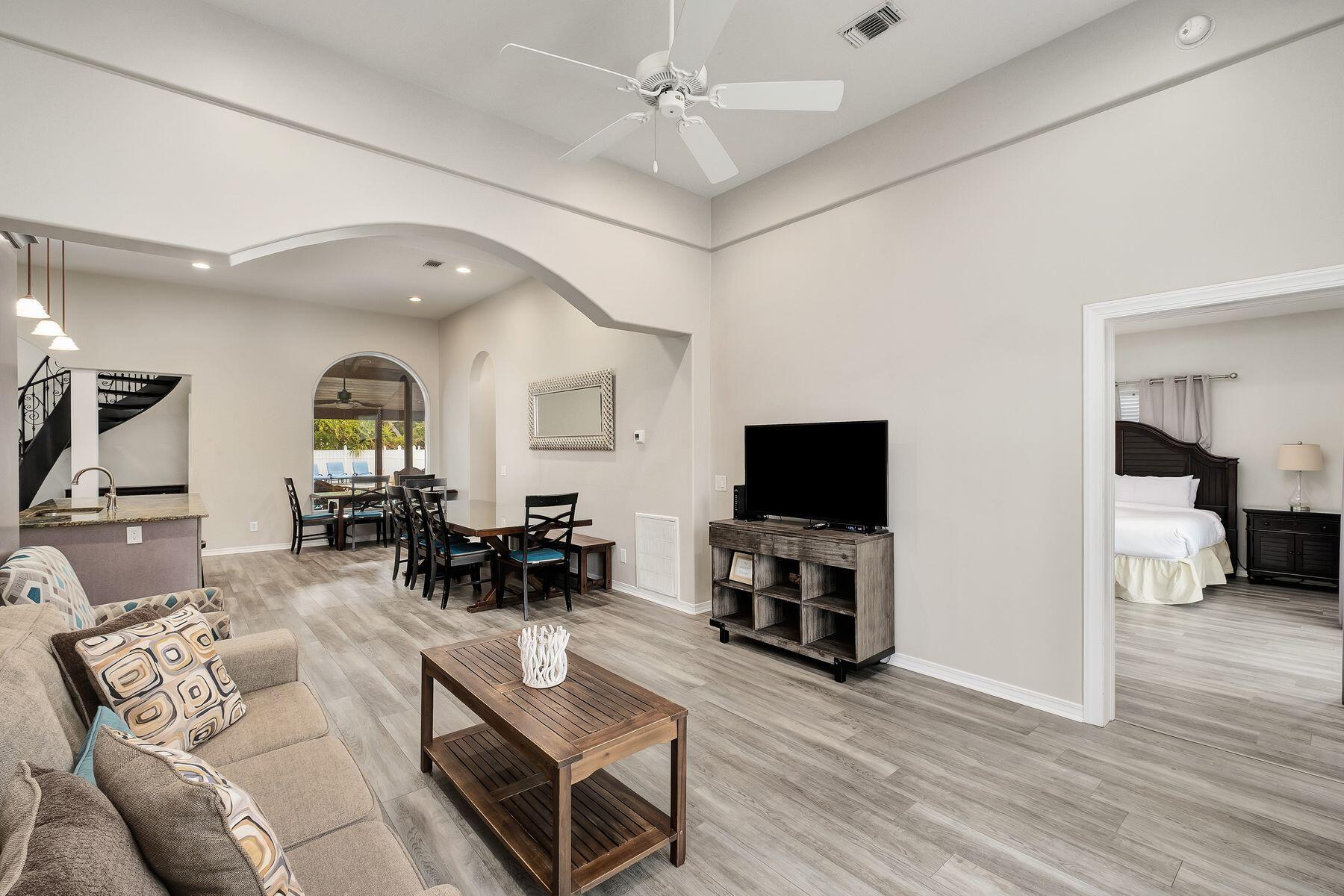 CRYSTAL BEACH - Residential