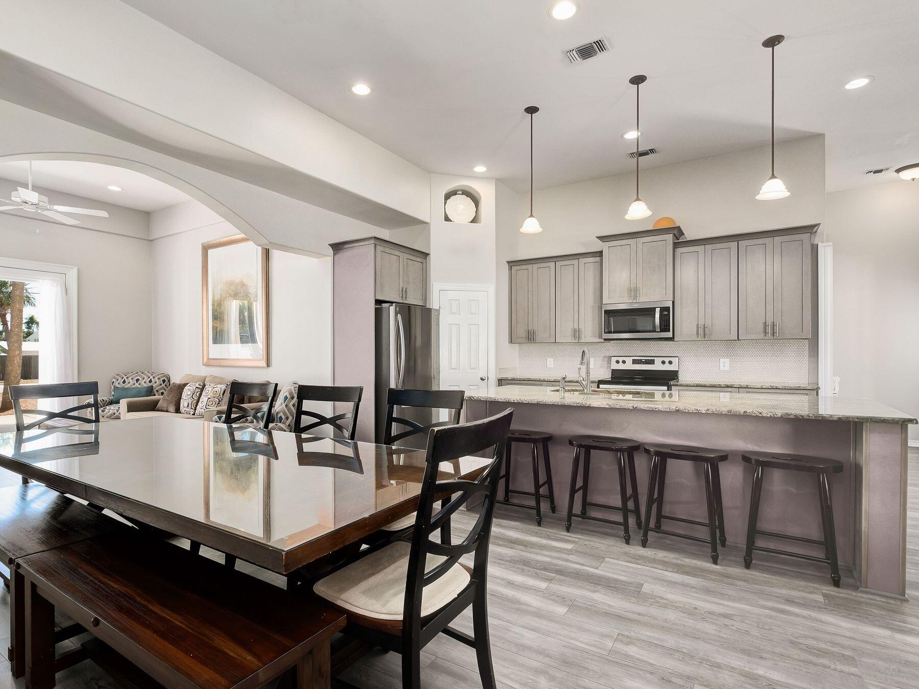 CRYSTAL BEACH - Residential