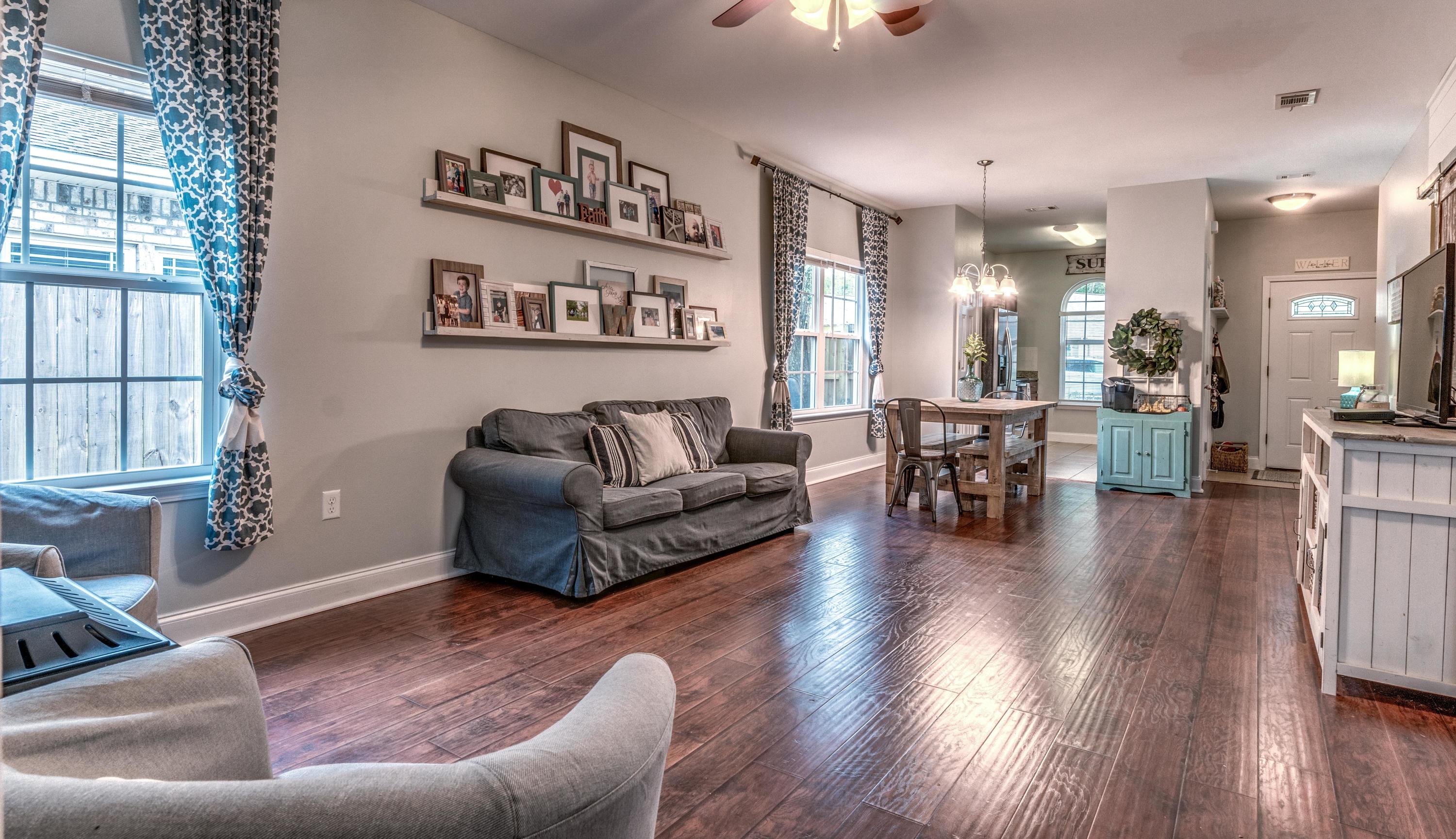 AA HOWELL S/D - Residential