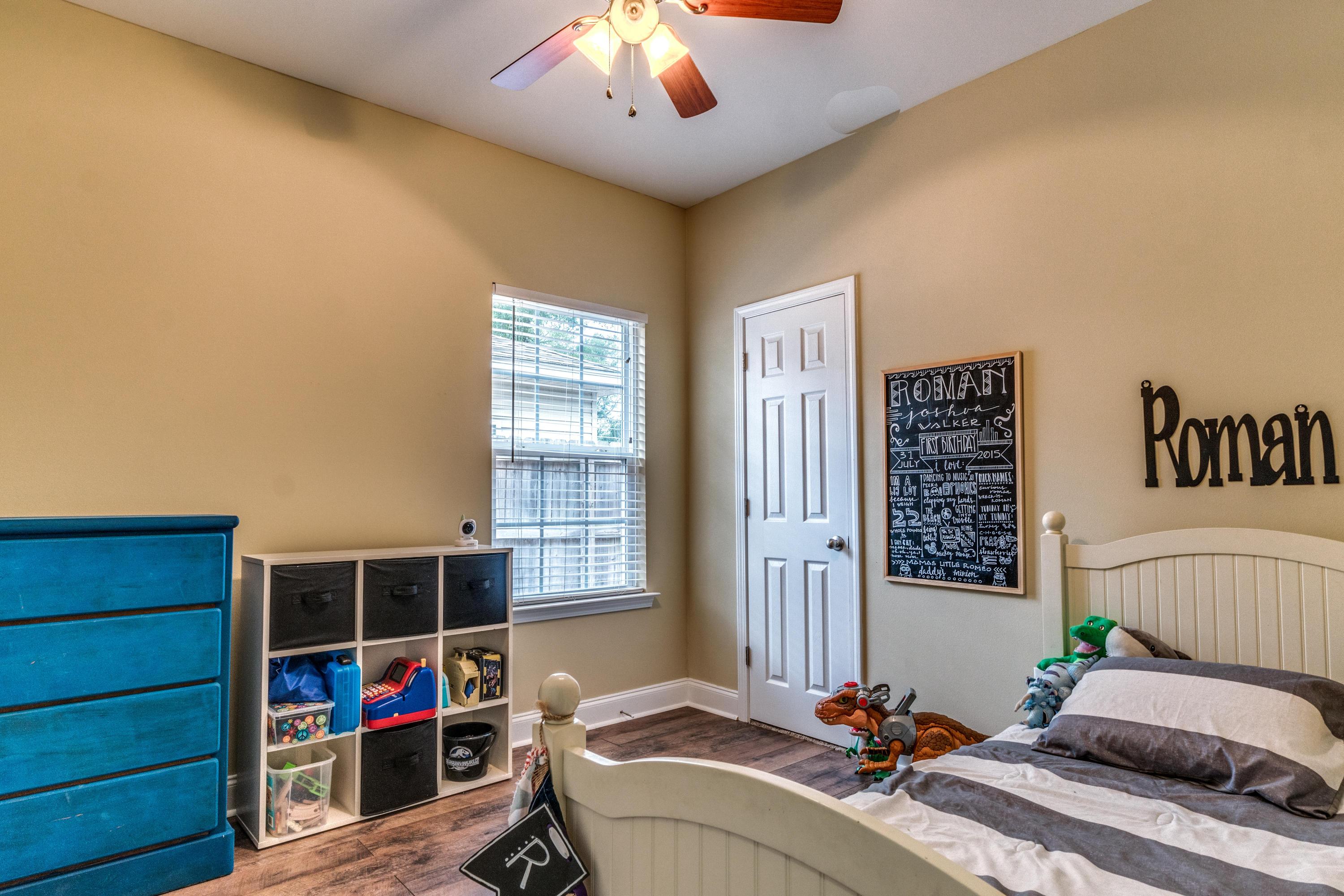 AA HOWELL S/D - Residential