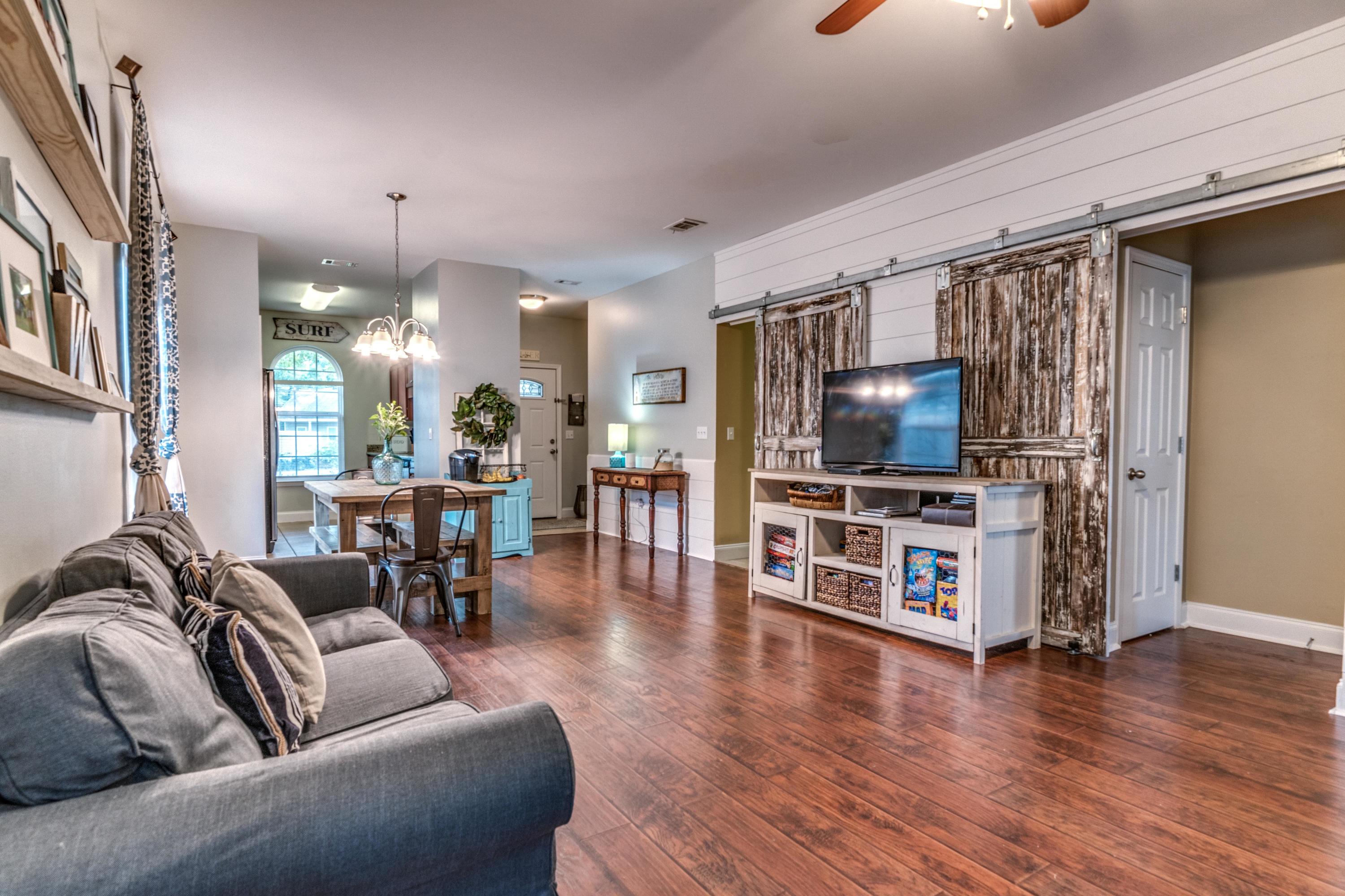 AA HOWELL S/D - Residential