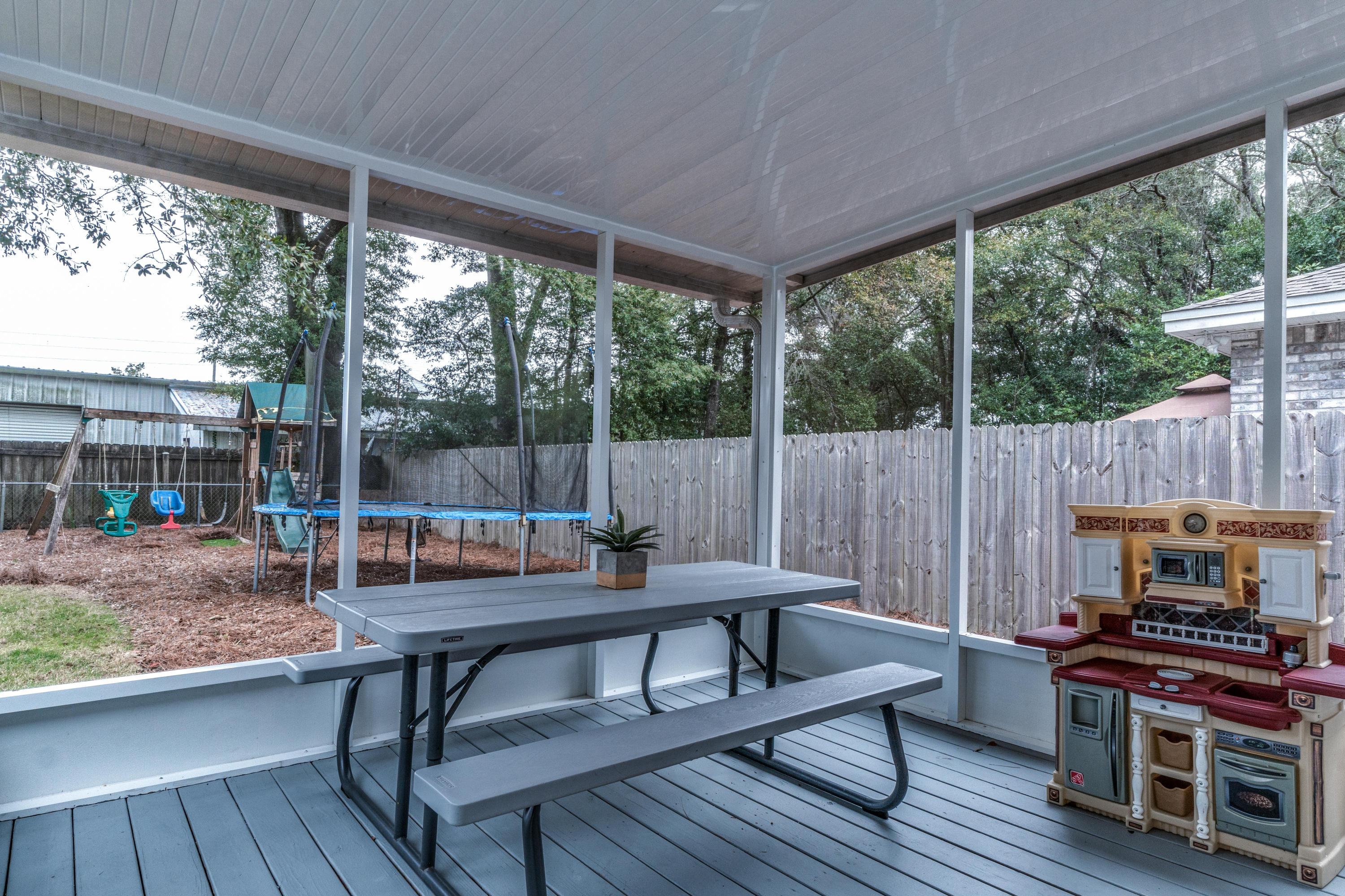 AA HOWELL S/D - Residential