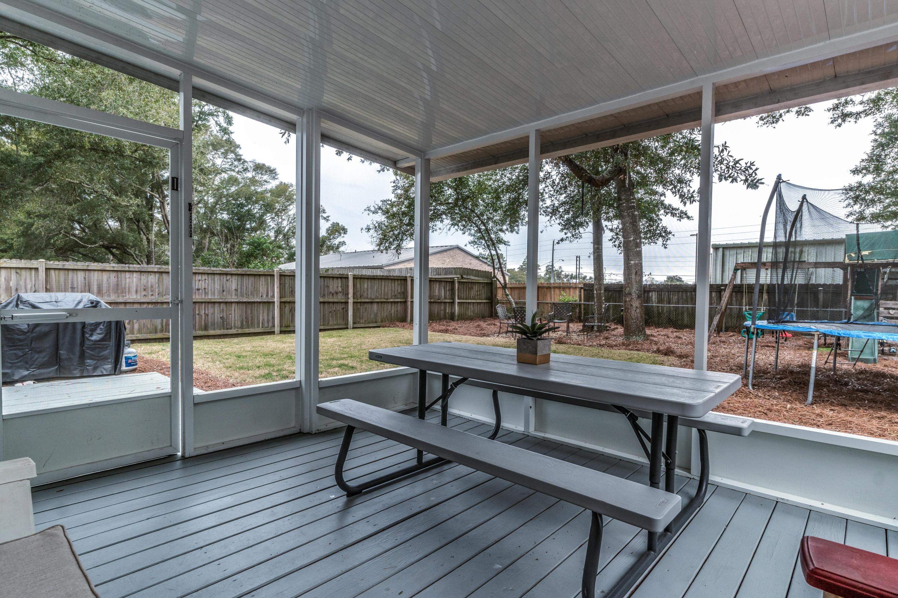 AA HOWELL S/D - Residential