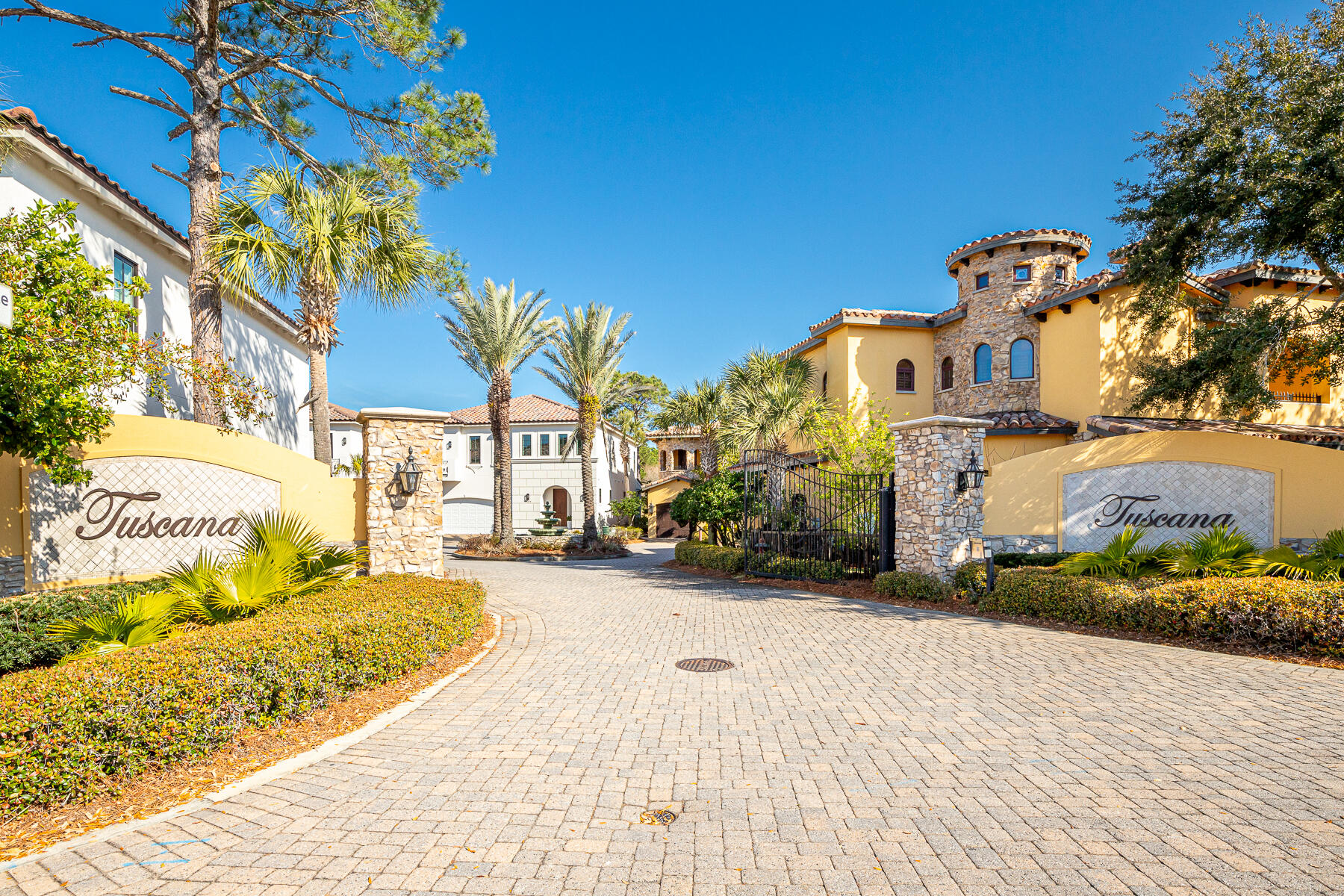 TUSCANA - Residential