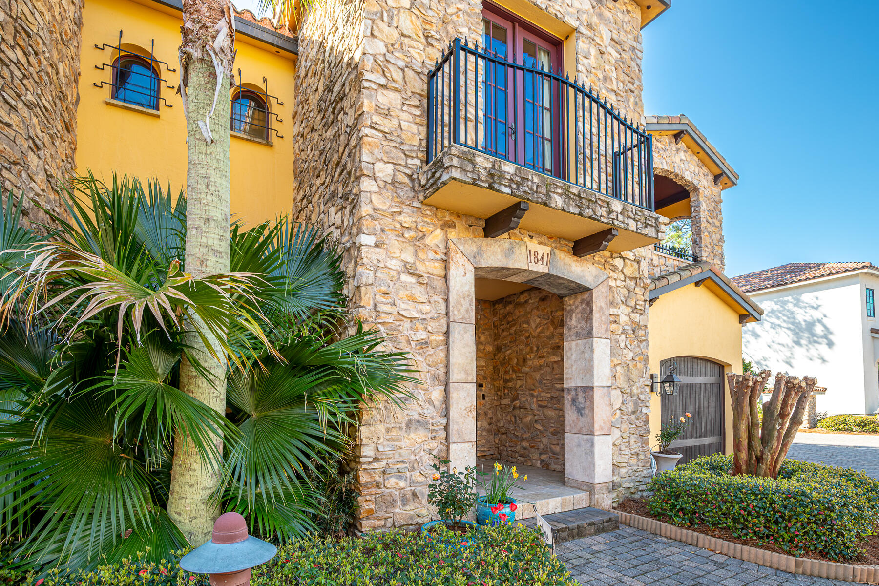 TUSCANA - Residential