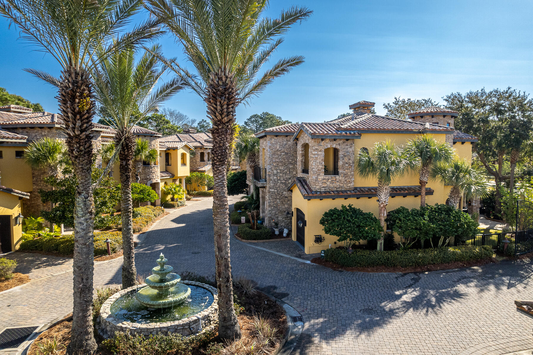 TUSCANA - Residential