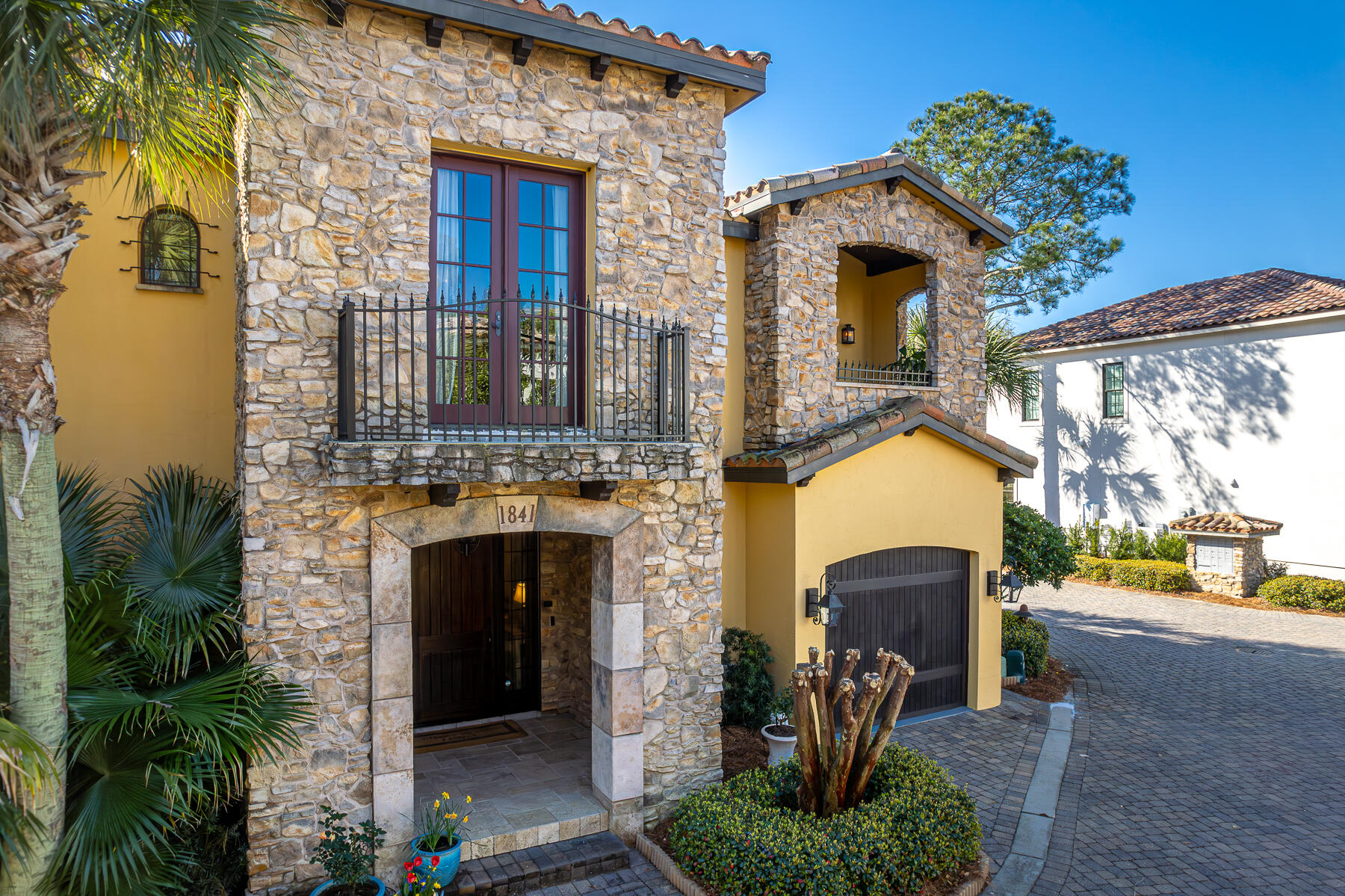 TUSCANA - Residential