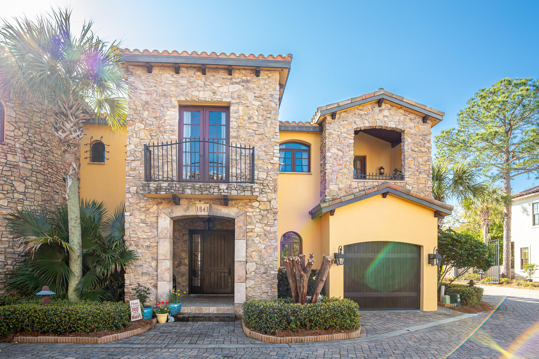 TUSCANA - Residential