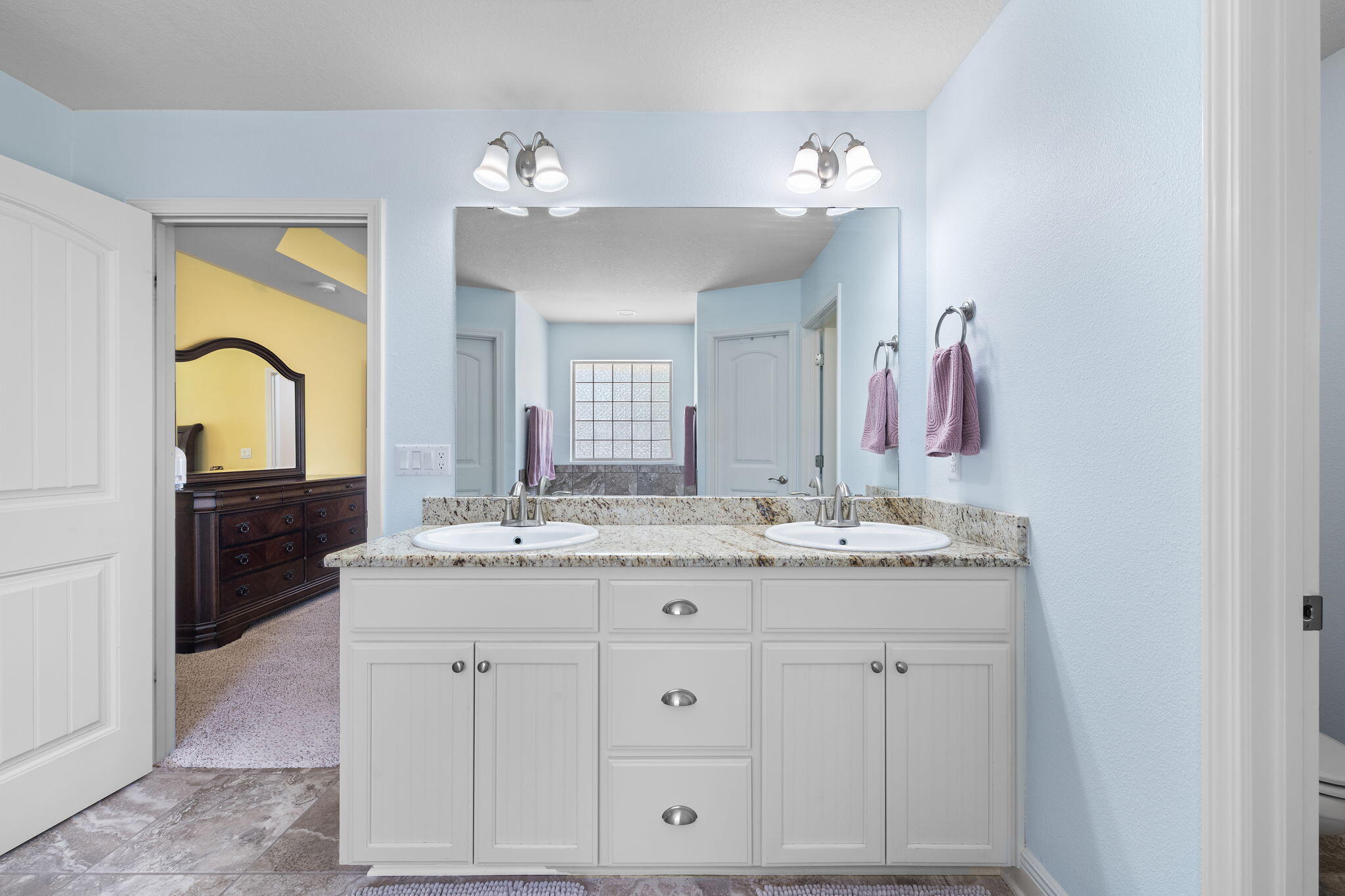 HOLLEY BY THE SEA - Residential
