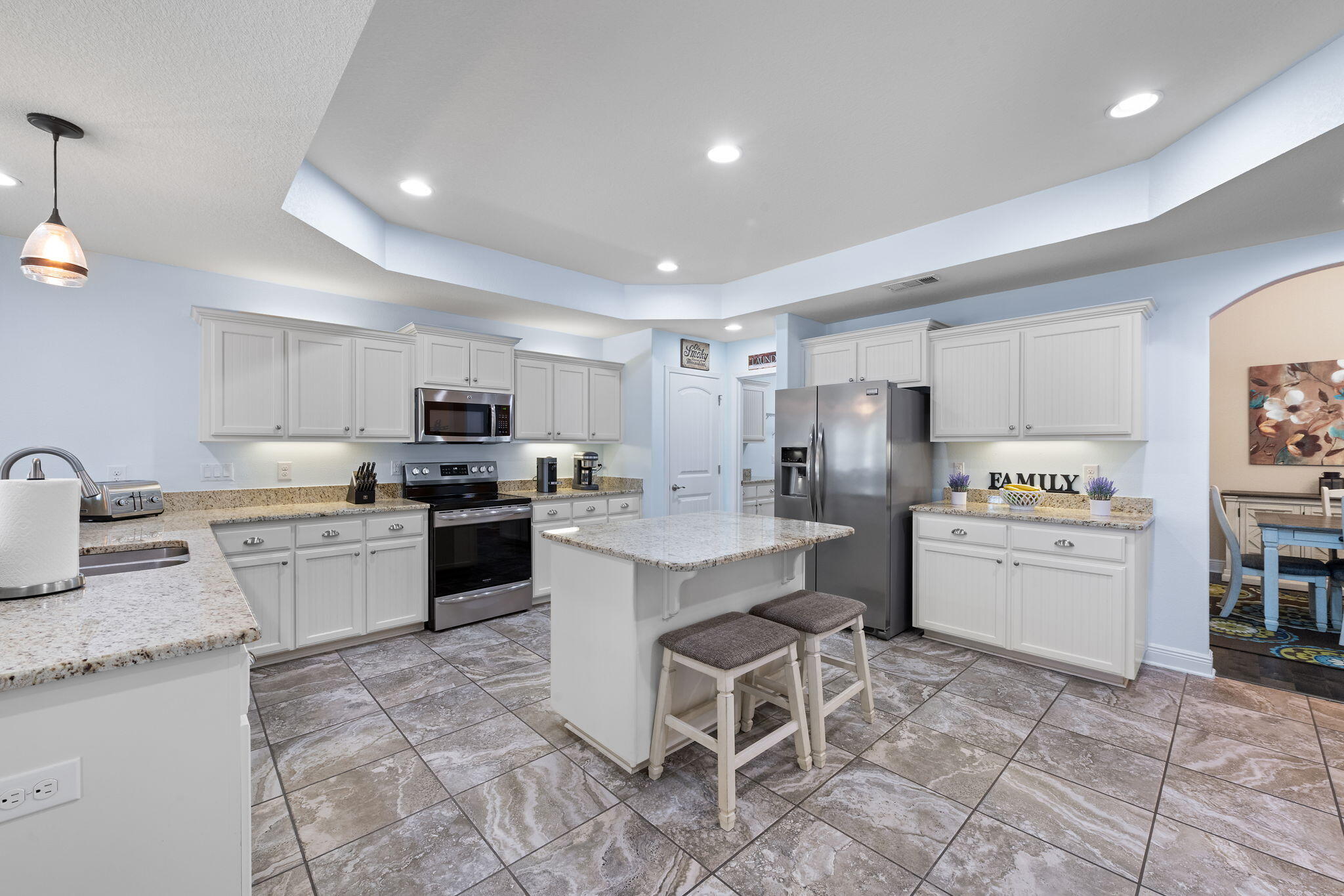 HOLLEY BY THE SEA - Residential