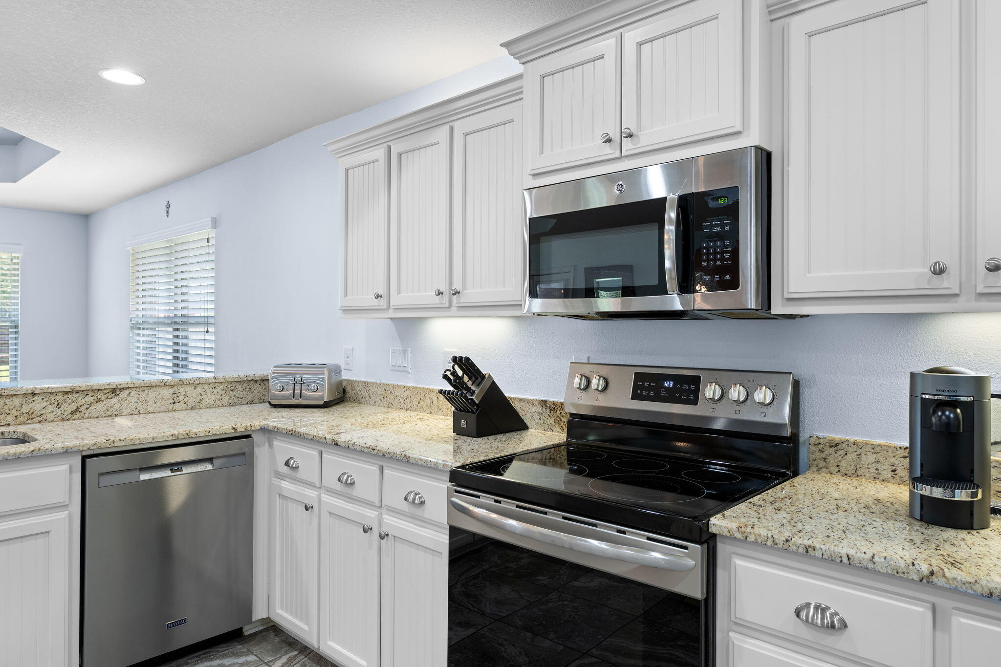 HOLLEY BY THE SEA - Residential